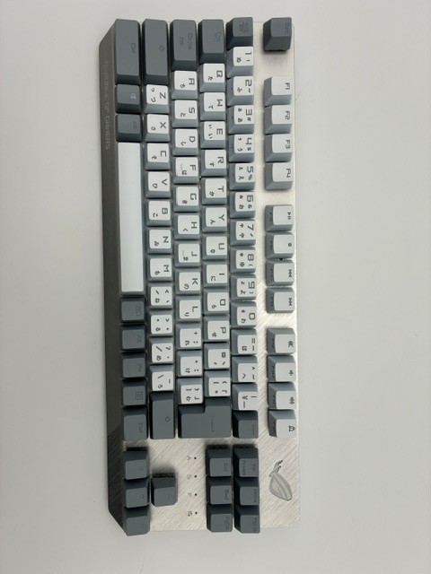 【店頭展示使用品】ASUS ゲーミングキーボード ROG Strix Scope NX TKL Moonlight White 赤軸 [White/Gray](30日間保証）