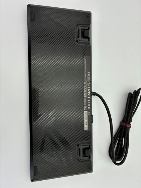 【店頭展示使用品】ASUS ROG Strix Flare II 茶軸 [XA08/STRIX/FLARE/2/NXBN/JP](30日間保証）