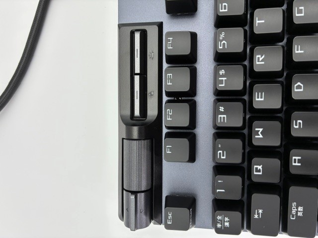 【店頭展示使用品】ASUS ROG Strix Flare II 茶軸 [XA08/STRIX/FLARE/2/NXBN/JP](30日間保証）