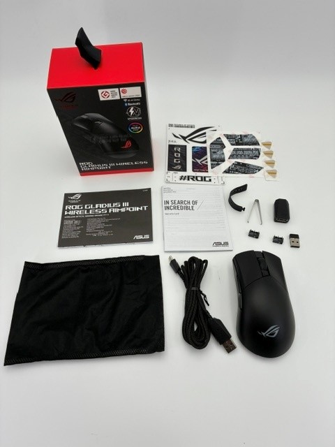 【店頭展示使用品】ASUS ワイヤレスゲーミングマウス-ブラック ROG Gladius III Wireless AimPoint [ROG/GLADIUS/3/WL/AIM/BLK](30日間保証）