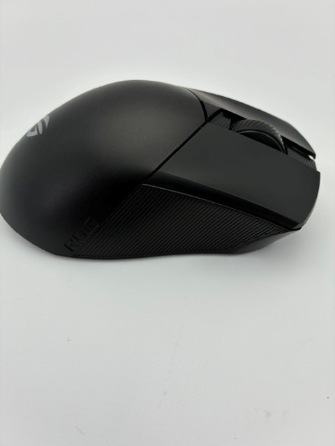 【店頭展示使用品】ASUS ワイヤレスゲーミングマウス-ブラック ROG Gladius III Wireless AimPoint [ROG/GLADIUS/3/WL/AIM/BLK](30日間保証）