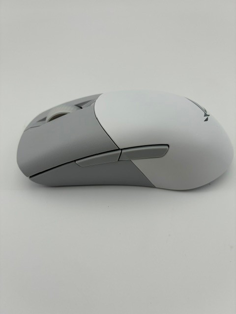 【店頭展示使用品】ASUS ワイヤレスゲーミングマウス-ホワイト ROG Keris Wireless AimPoint [ROG/KERIS/WL/AIMPOINT/WHT](30日間保証）