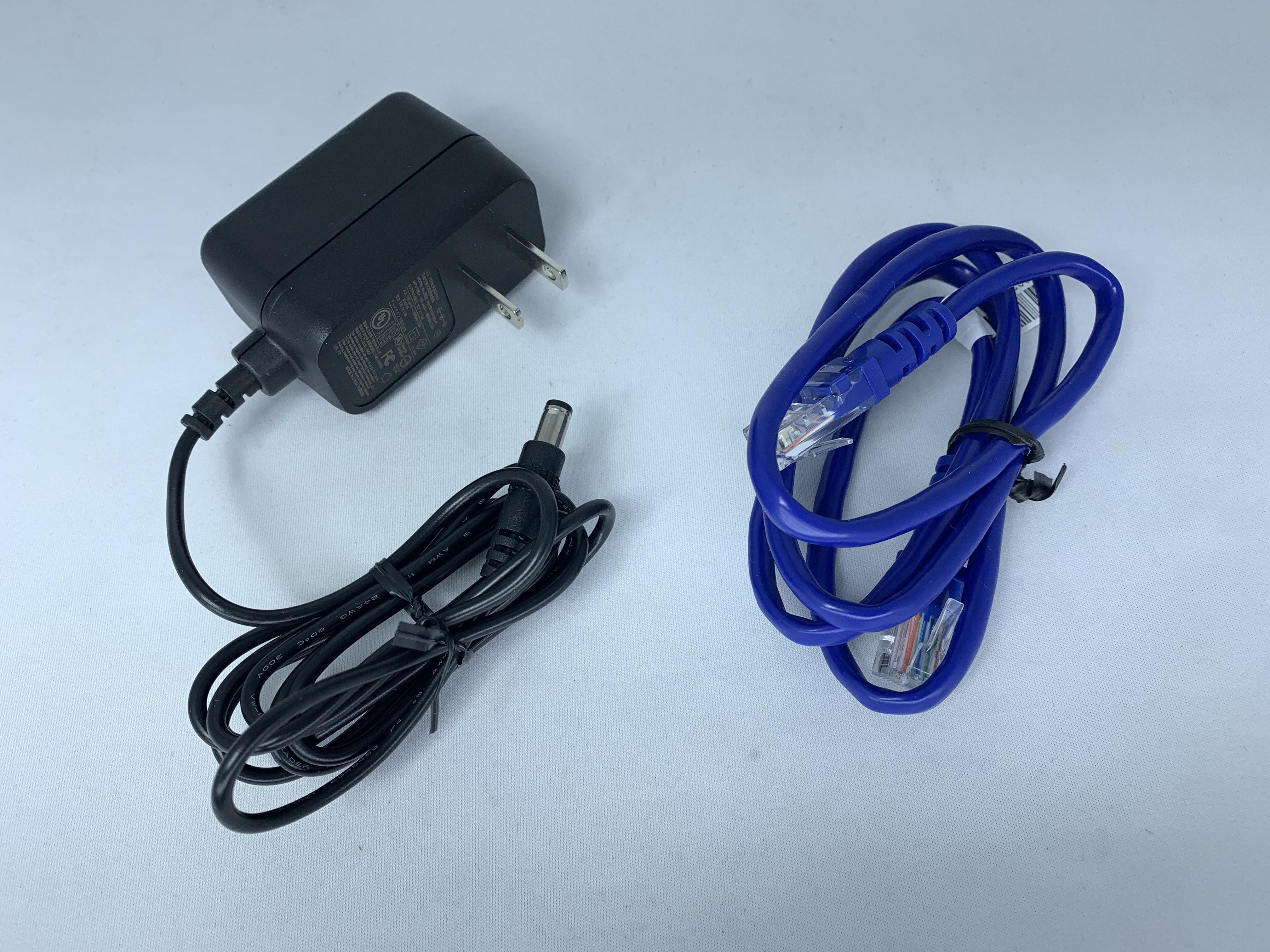 【中古】【店頭展示使用品】ASUS RT-AX1800U Wi-Fiルーター 1201Mbps＋574Mbps ［Wi-Fi 6(ax) /IPv6対応］(30日間保証）
