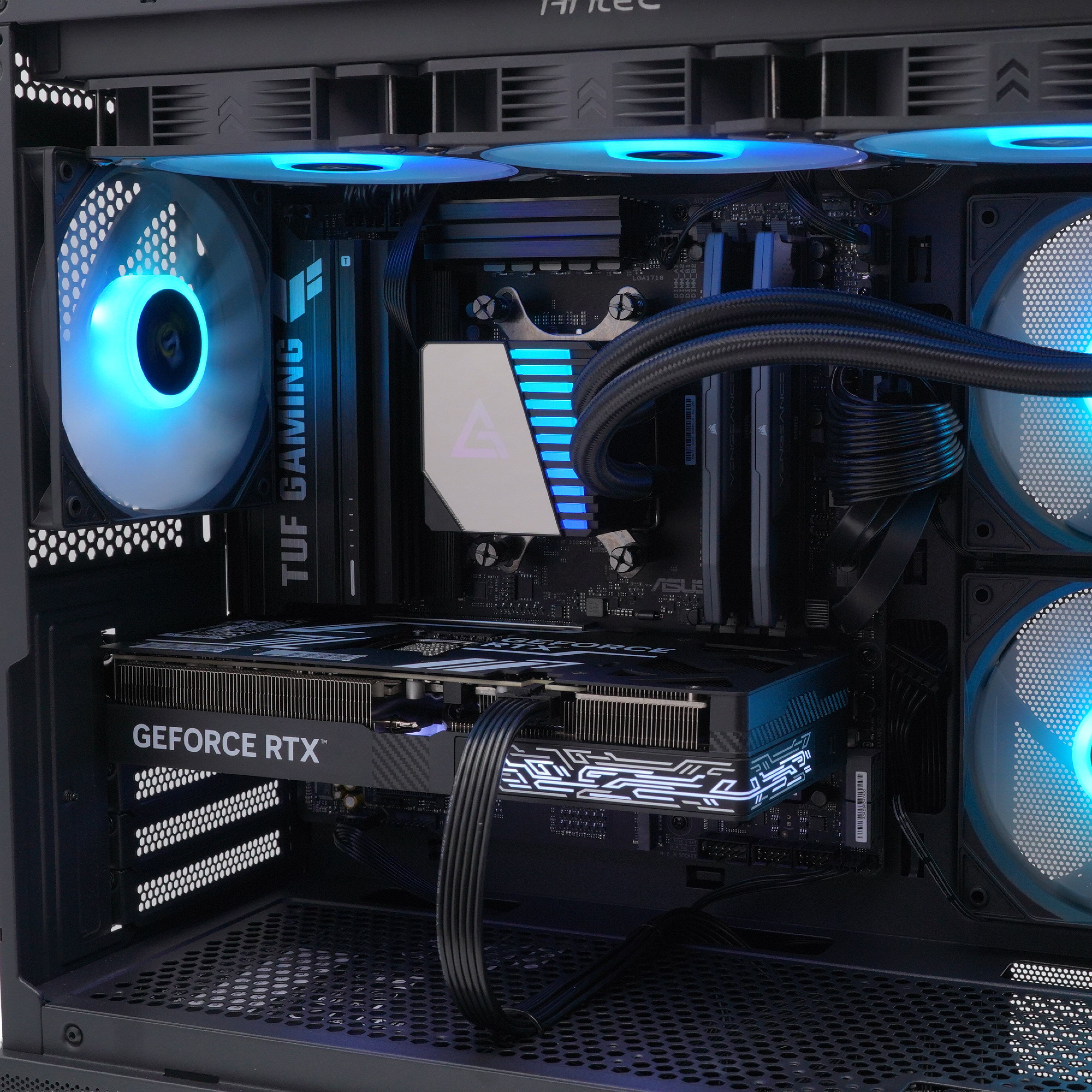 ゲーミングPC AMD Ryzen 7 7800X3D/RTX 5070/32GB/1TB/WiFi 6E/1年保証