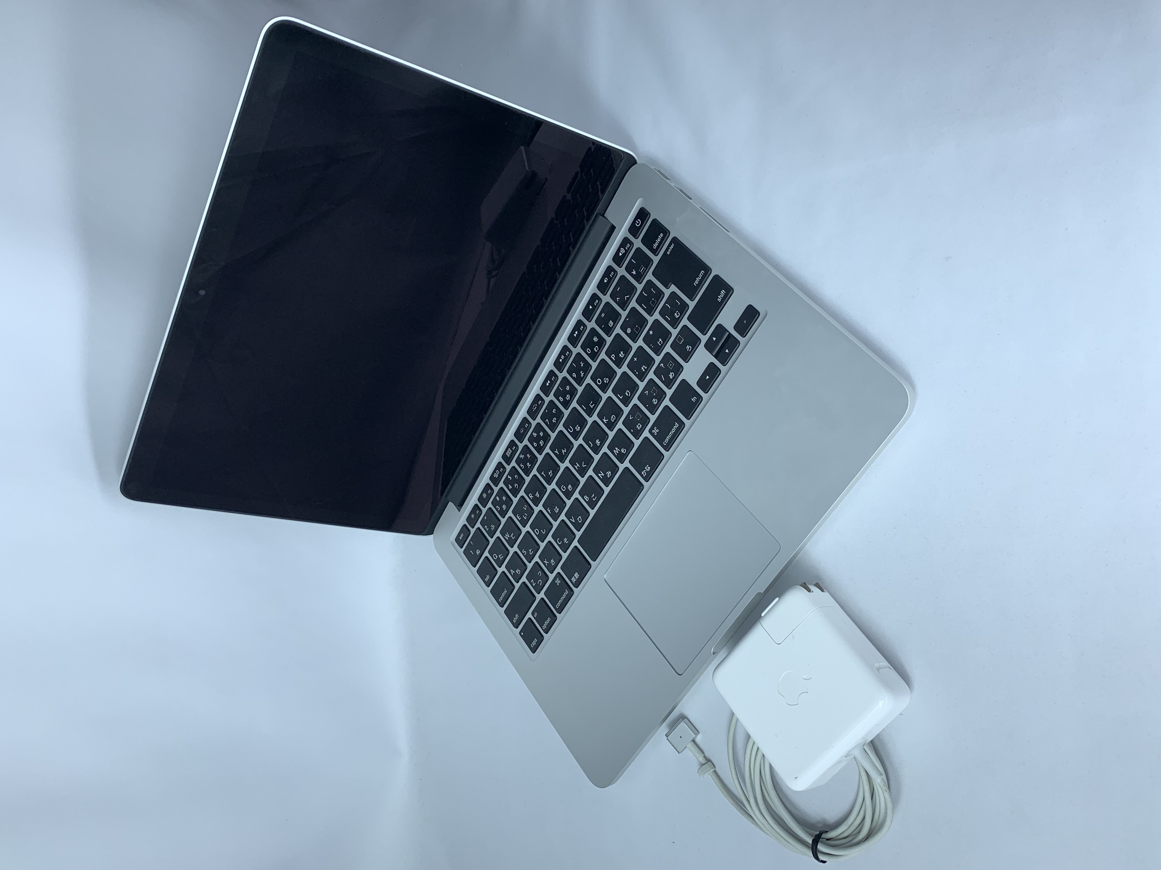 【中古：Bランク】Apple MacBook Pro Retinaディスプレイ(2015年) 256GB 2700/13.3 MF840J/A【30日返金保証】