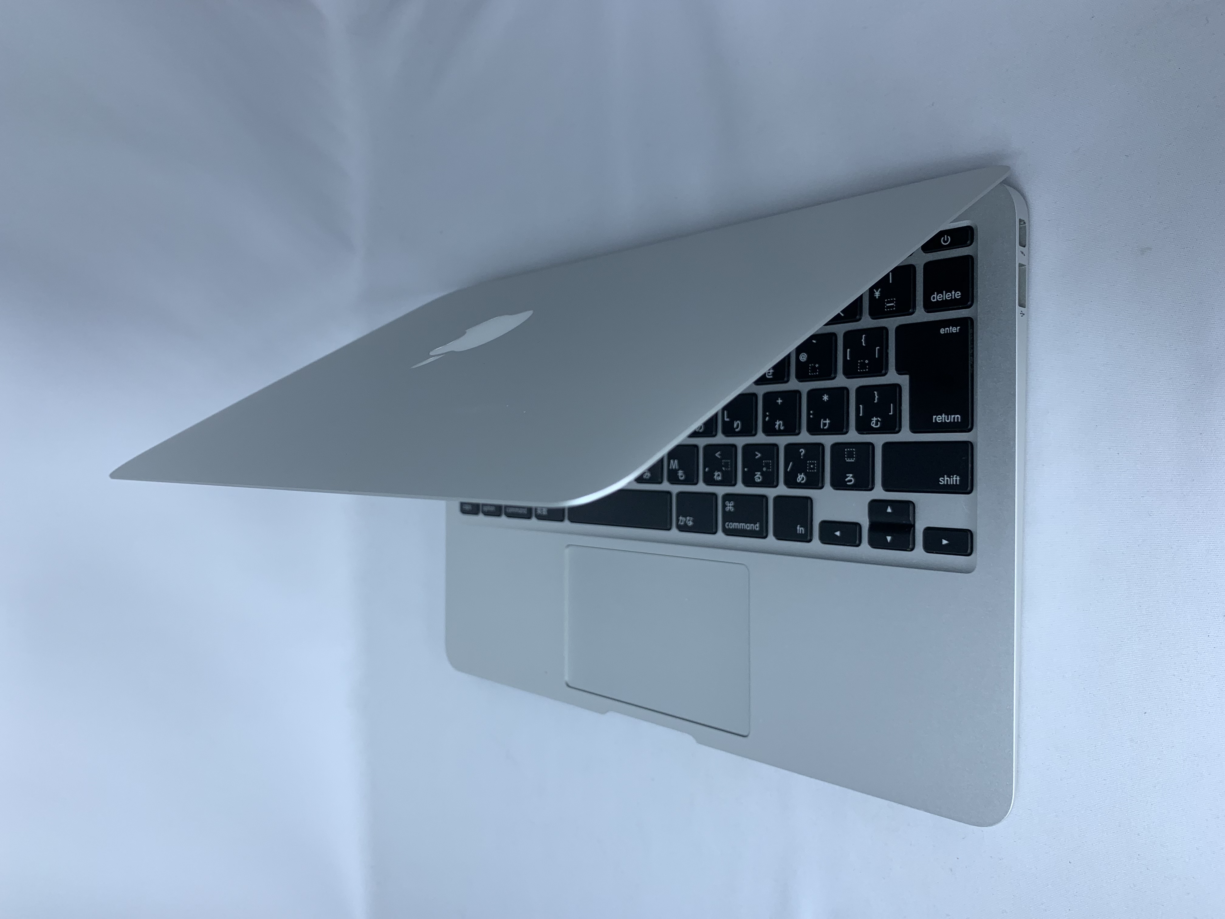 【EarlySpringSALE】【中古：Bランク】Apple MacBook Air (2015年) 11.6インチ MJVM2J/A【30日返金保証】