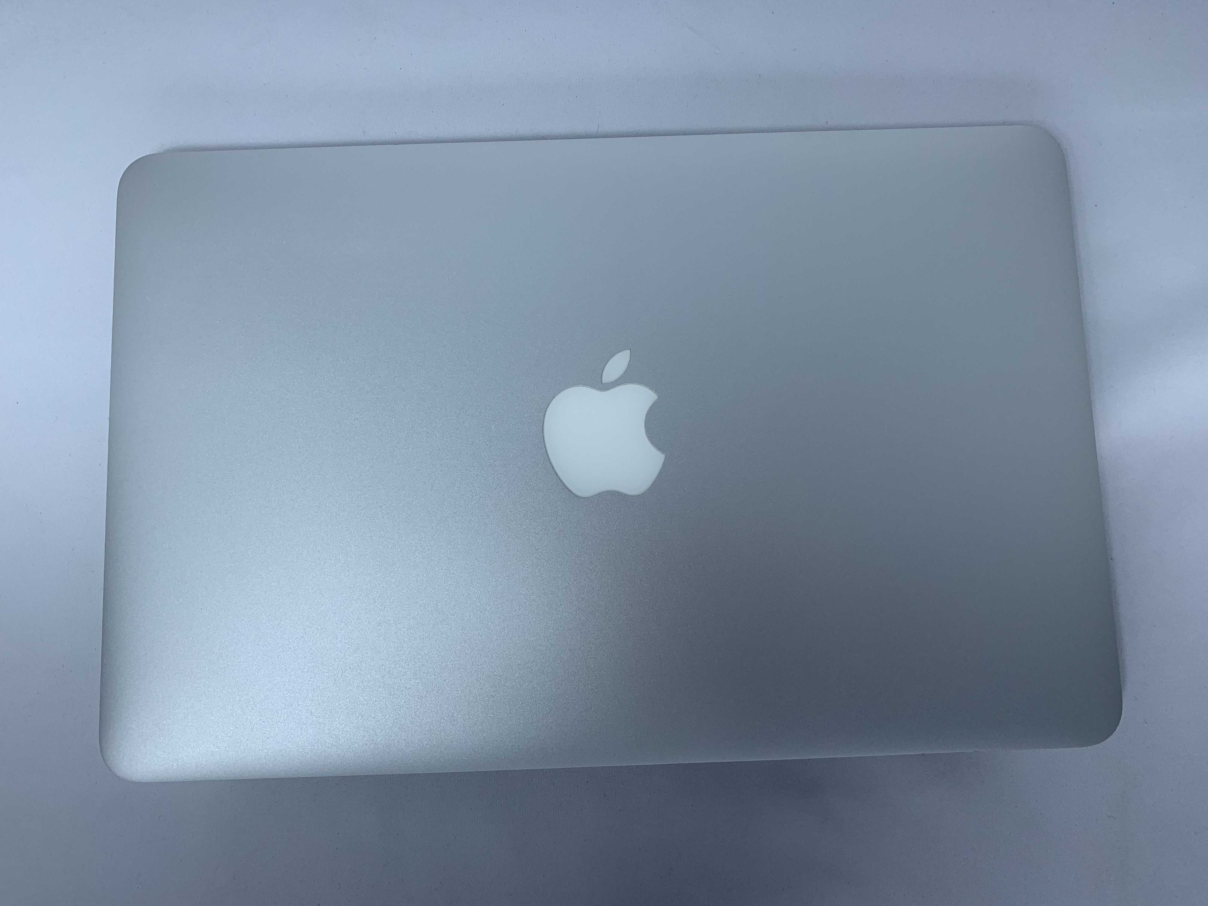 【EarlySpringSALE】【中古：Bランク】Apple MacBook Air (2015年) 11.6インチ MJVM2J/A【30日返金保証】