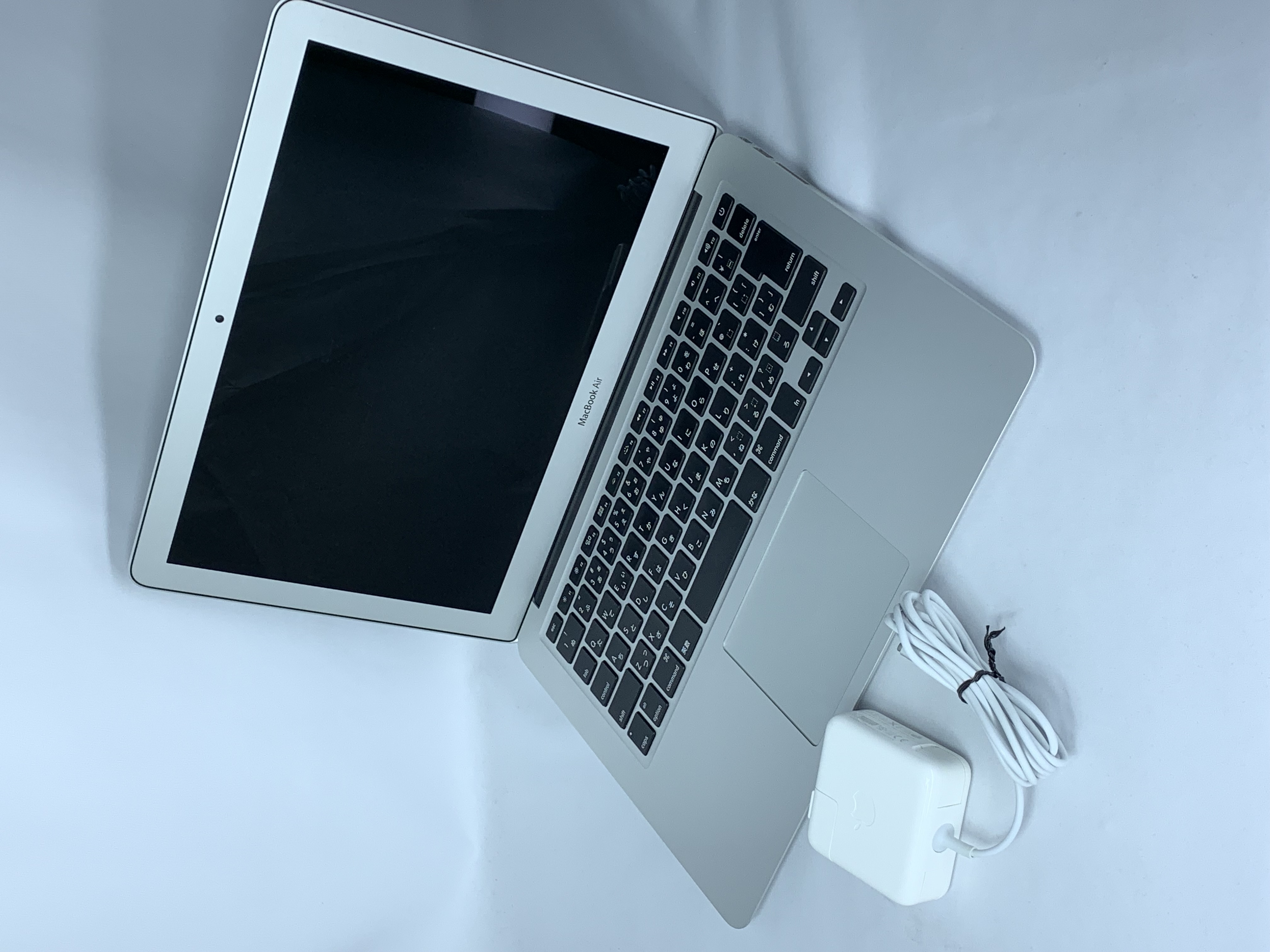 【中古：Bランク】Apple MacBook Air(2015年) 13.3インチ MJVE2J/A【30日返金保証】