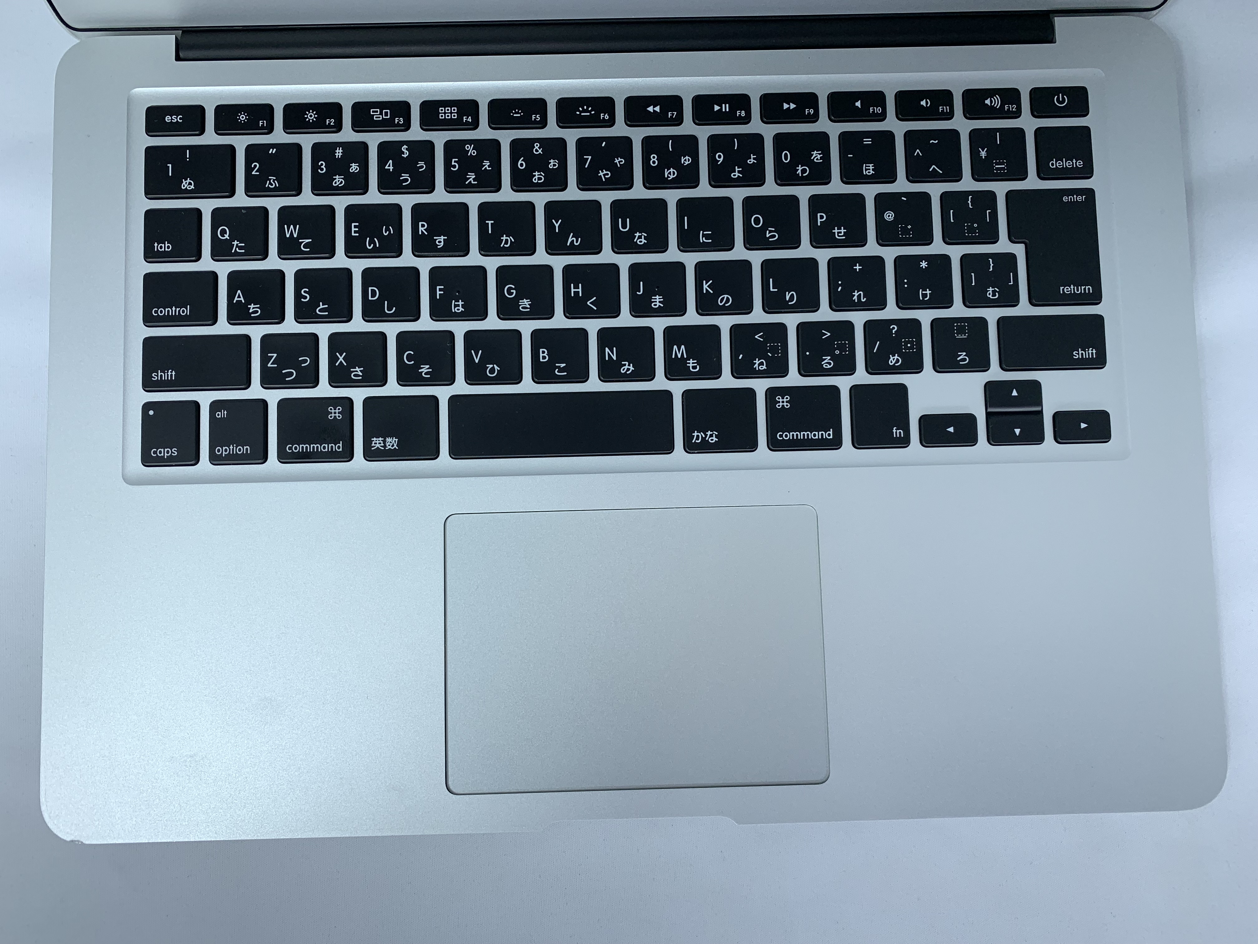 【中古：Bランク】Apple MacBook Air(2015年) 13.3インチ MJVE2J/A【30日返金保証】