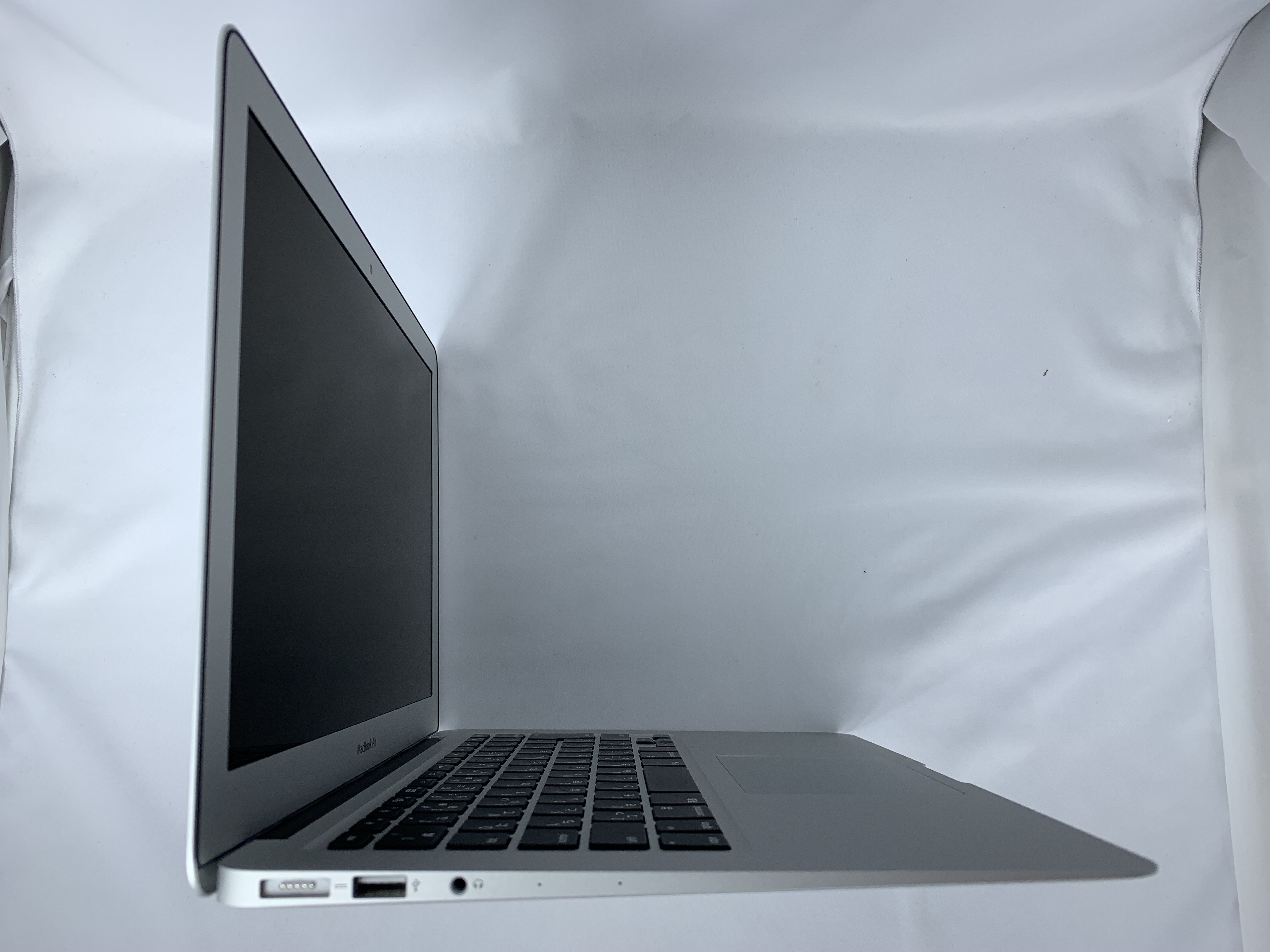 【中古：Bランク】MacBook Air(2017) 13インチ MQD42J/A【30日返金保証】