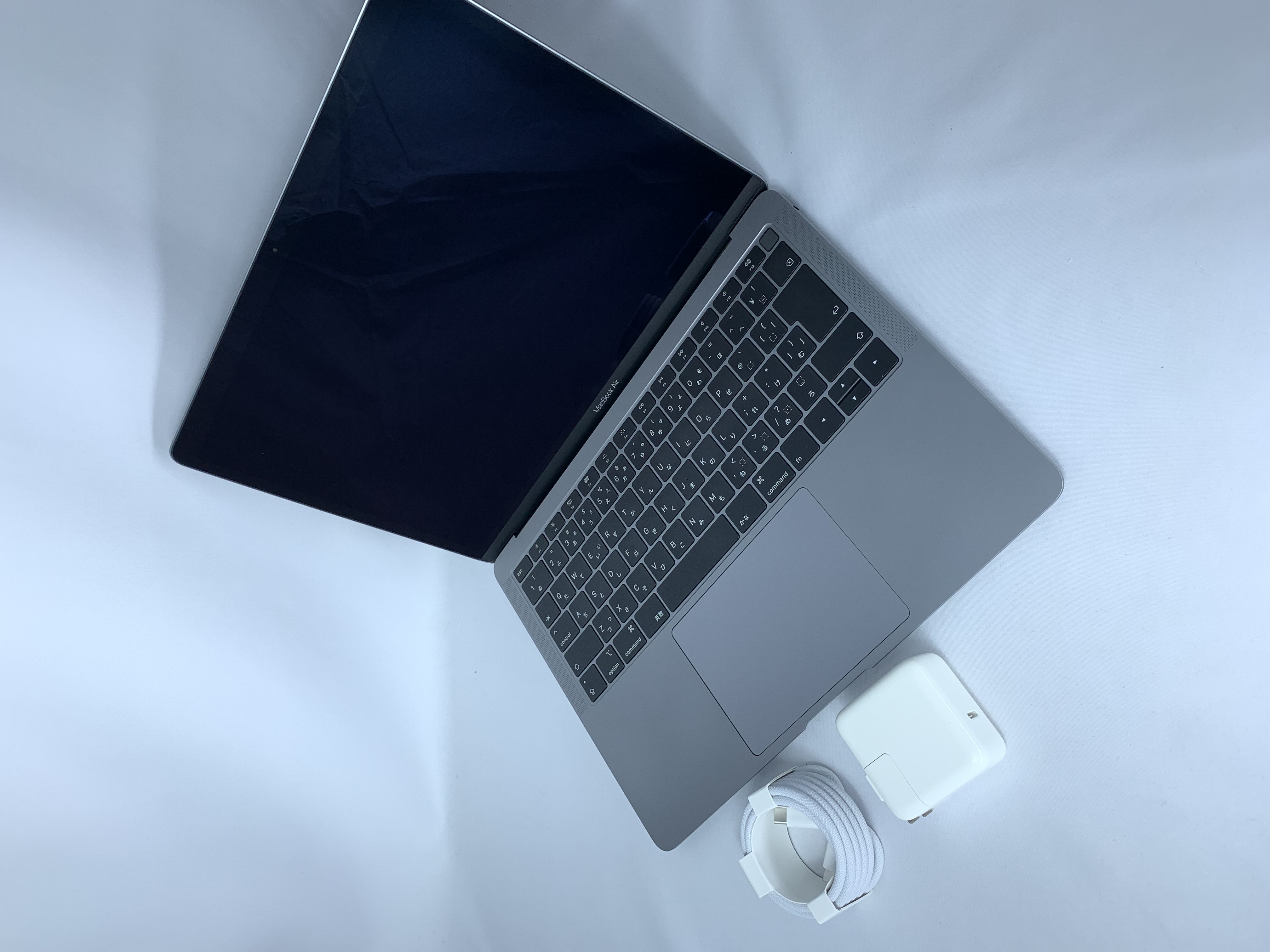 【中古：Bランク】Apple MacBook Air (2018) Retinaディスプレイ 1600/13.3 MRE82J/A [スペースグレイ]【30日返金保証】