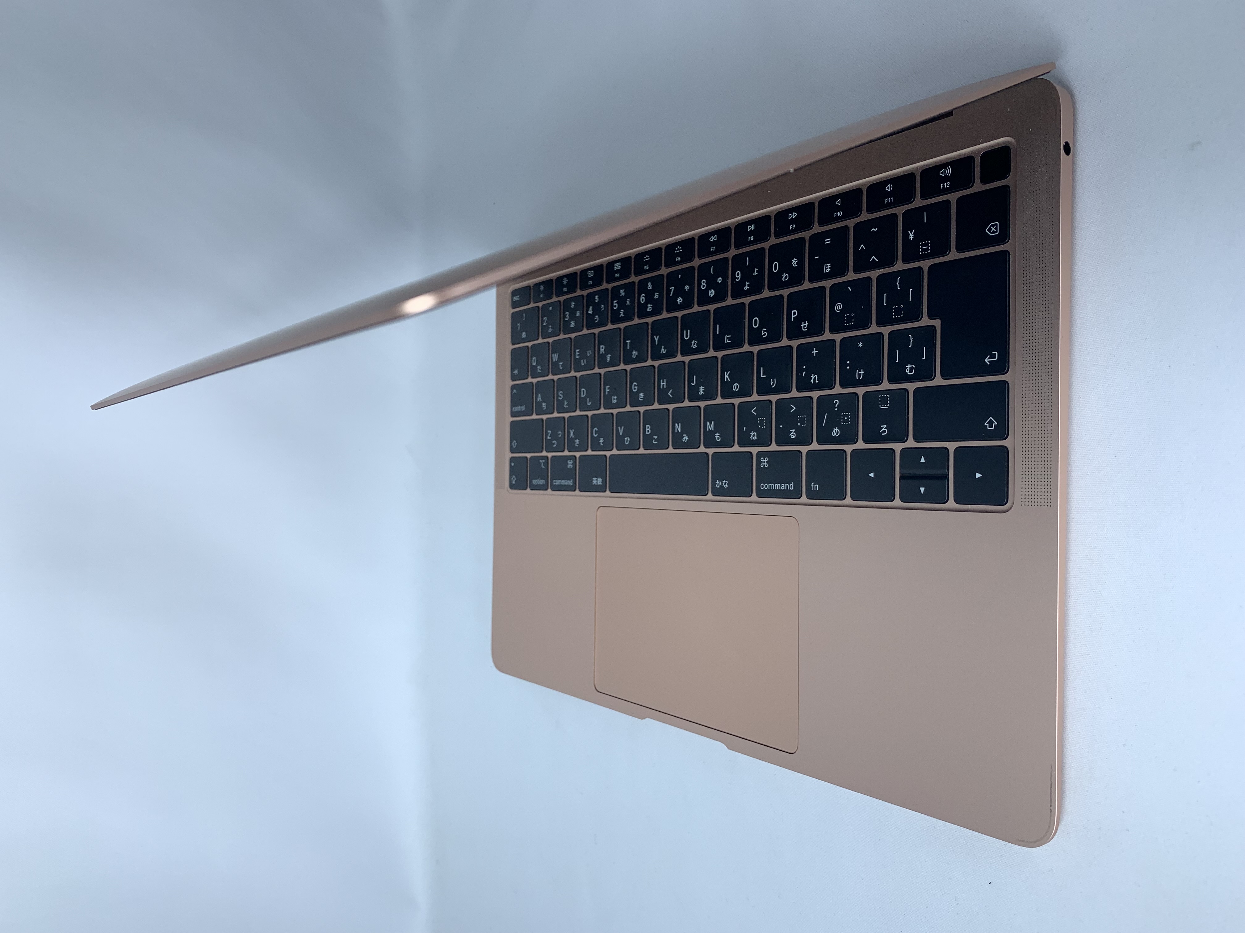 【中古：Bランク】Apple MacBook Air Retinaディスプレイ(2018年) 1600/13.3 MREE2J/A [ゴールド]【30日返金保証】