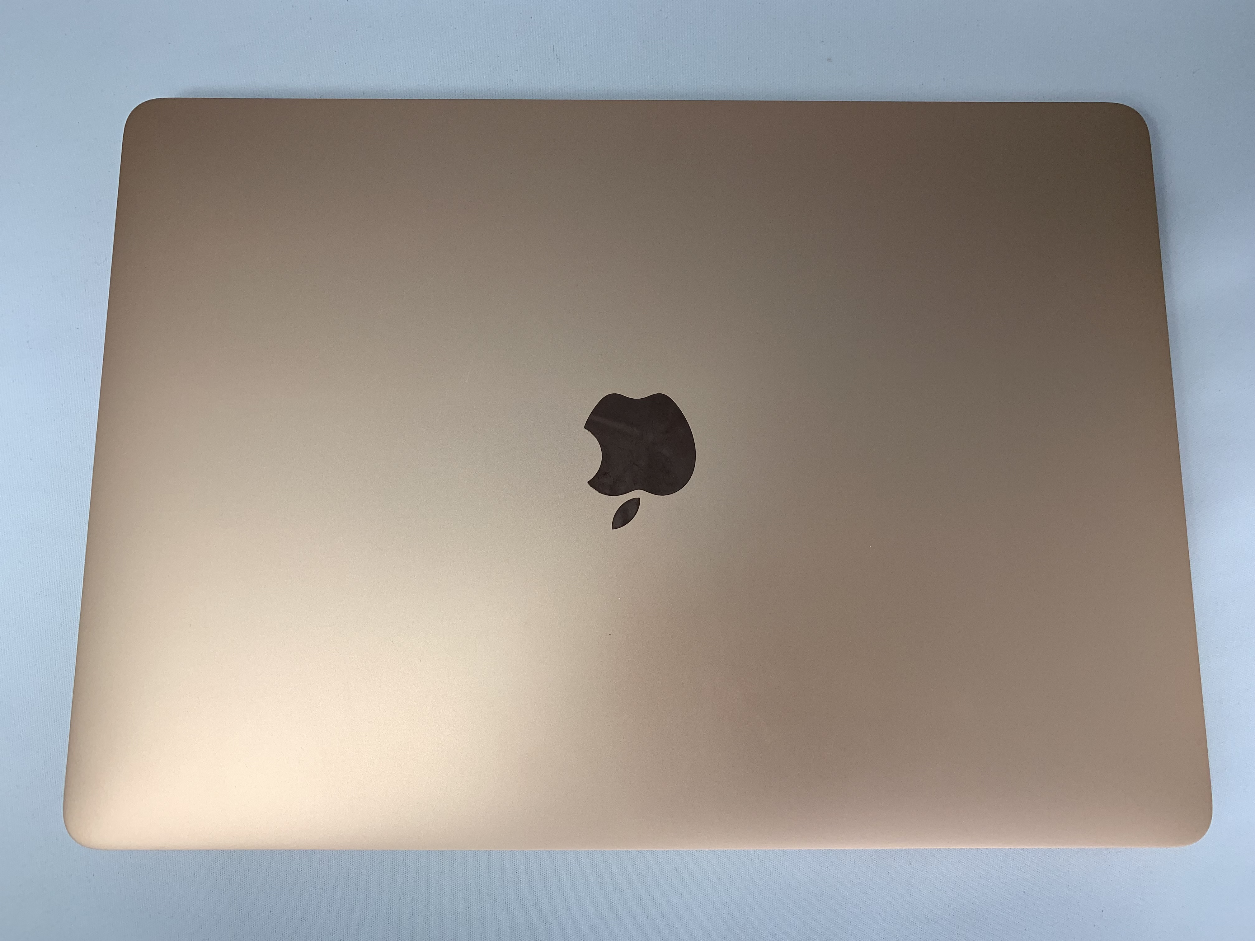 【中古：Bランク】Apple MacBook Air (2018) Retinaディスプレイ 1600/13.3 MREF2J/A [ゴールド]【30日返金保証】