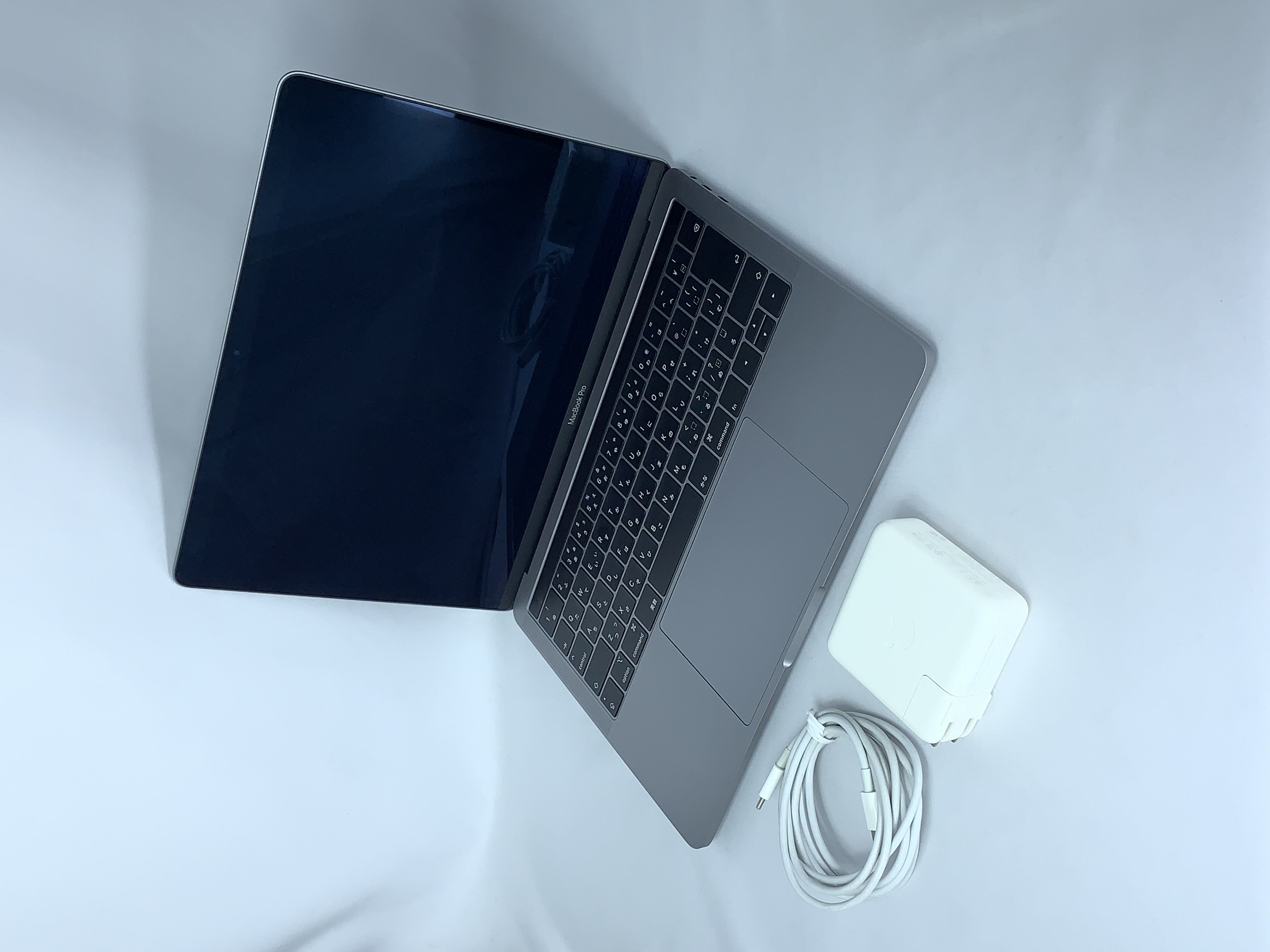 【中古：Bランク】Apple MacBook Pro Retinaディスプレイ (2018) MR9Q2J/A [スペースグレイ]【30日返金保証】