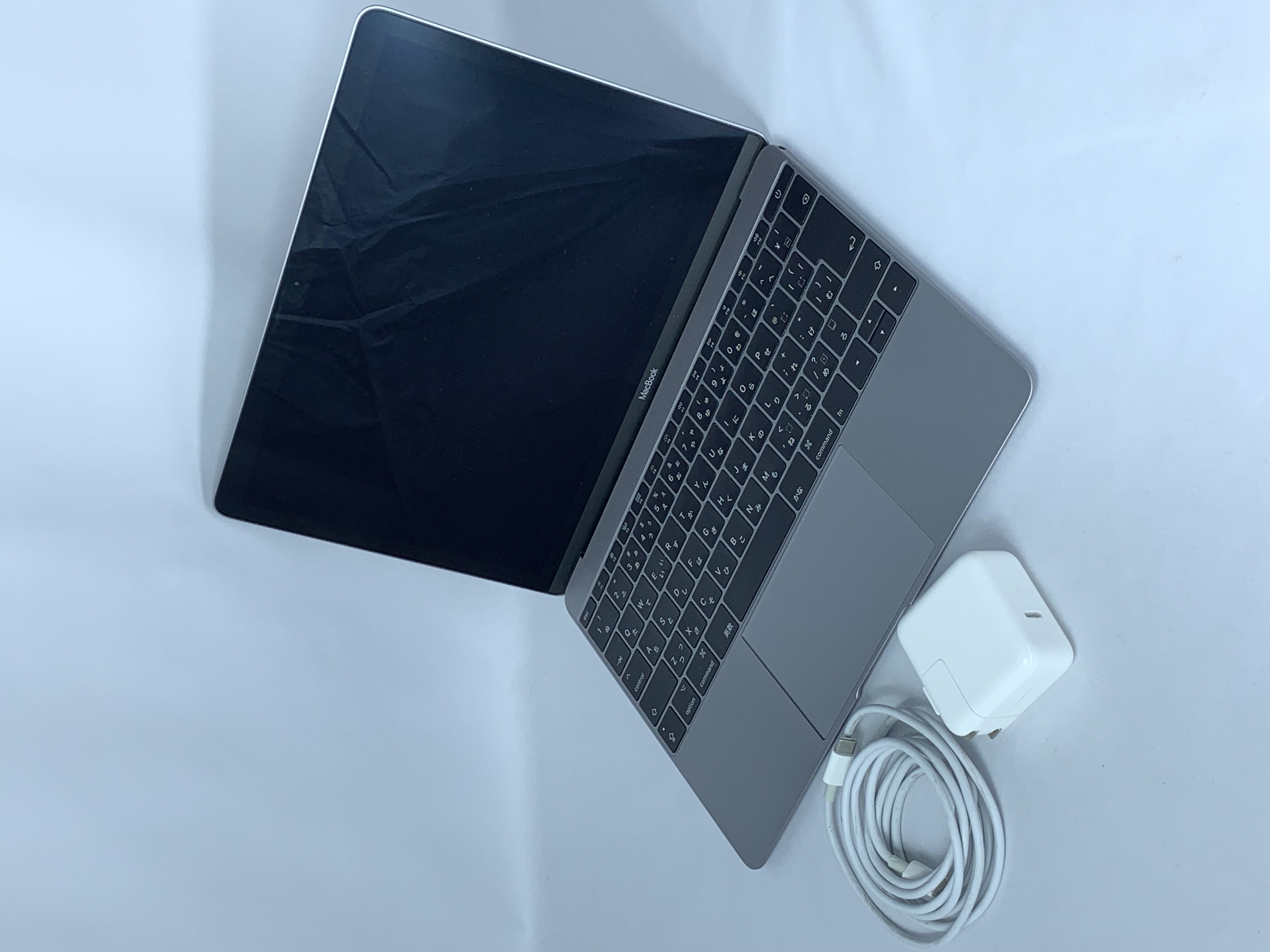 【中古：Bランク】Apple MacBook(2017年) Retinaディスプレイ 12インチ スペースグレイ MNYF2J/A【30日返金保証】