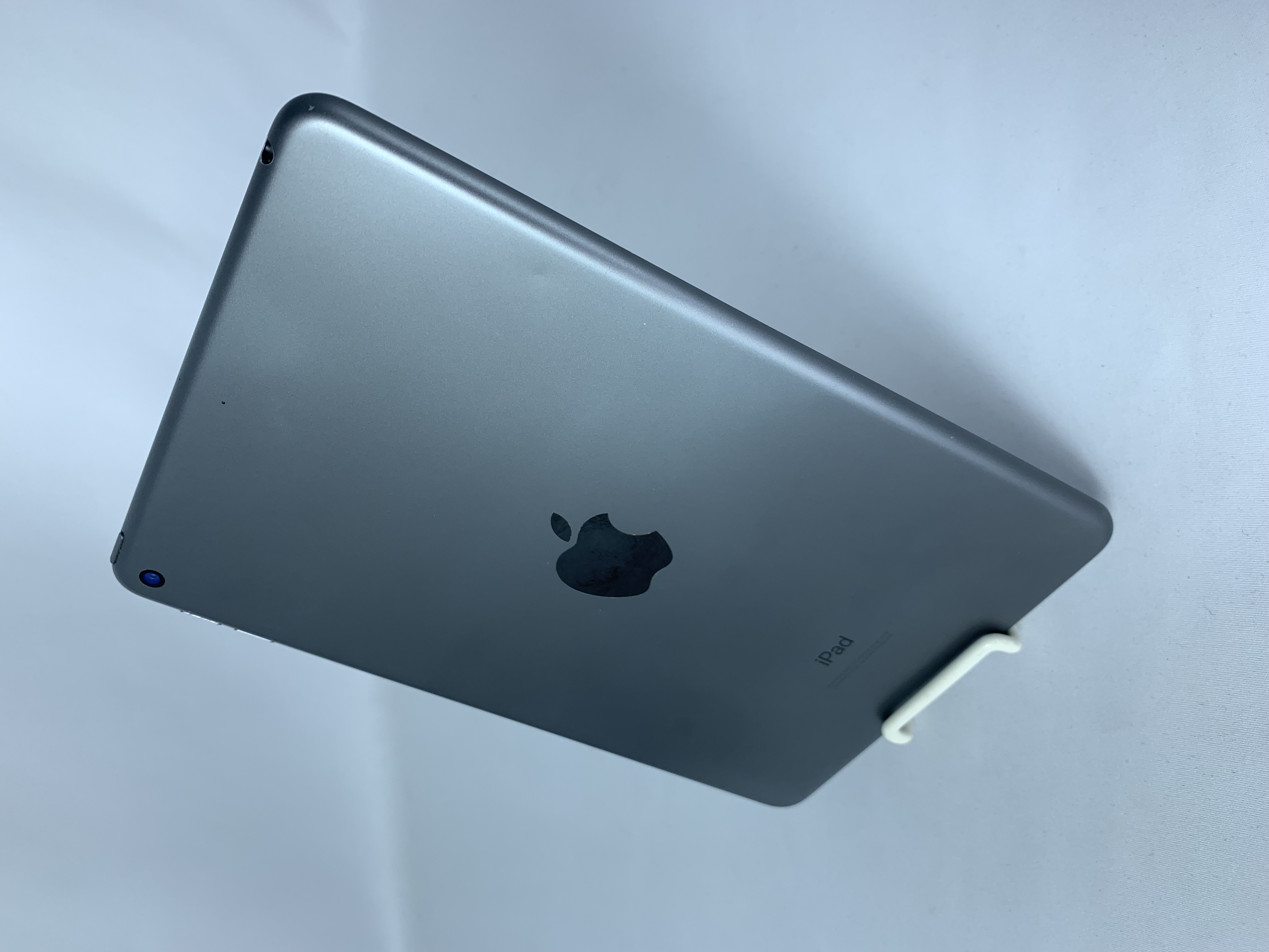 【中古：Bランク】Apple iPad mini(2019) Wi-Fiモデル 64GB スペースグレイ MUQW2J/A【30日返金保証】