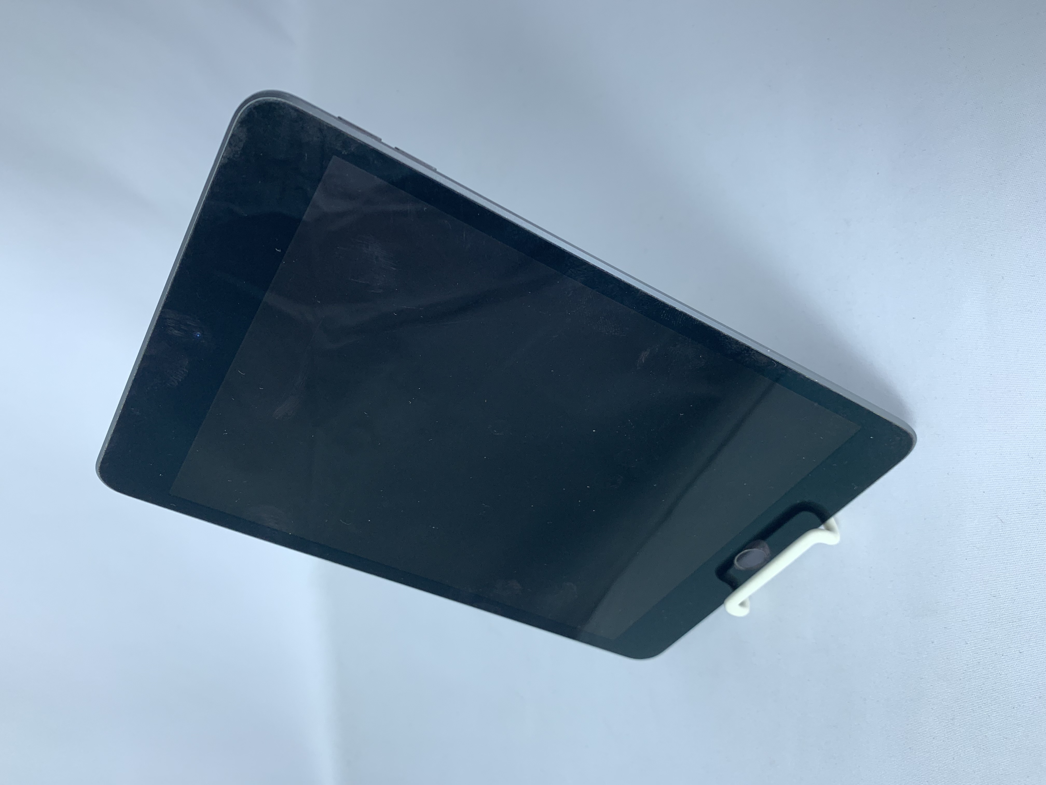 【中古：Bランク】Apple iPad mini(2019) Wi-Fiモデル 64GB スペースグレイ MUQW2J/A【30日返金保証】