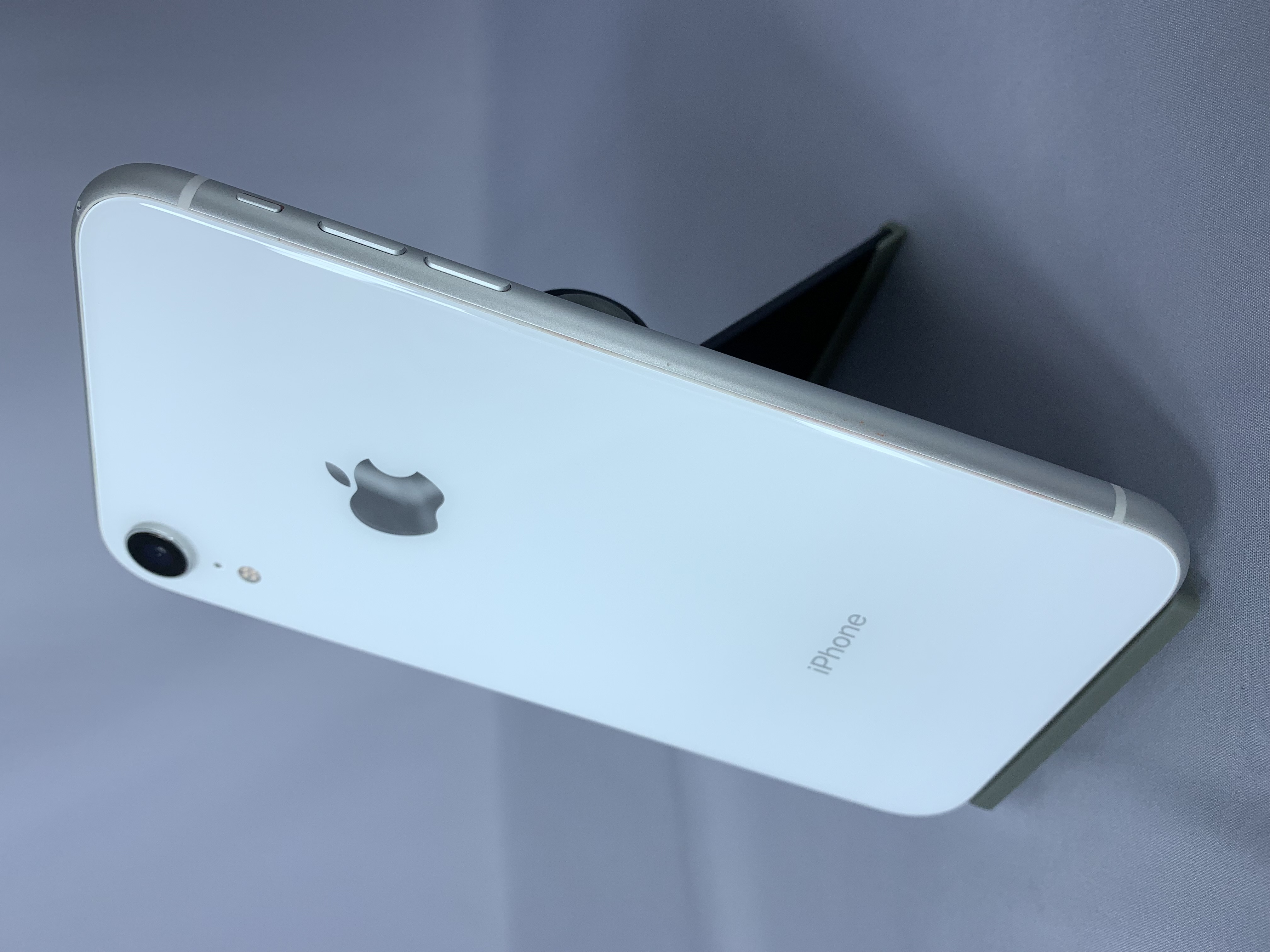 中古】iPhone XR 64GB ホワイト (SIMロック解除済)【30日間保証