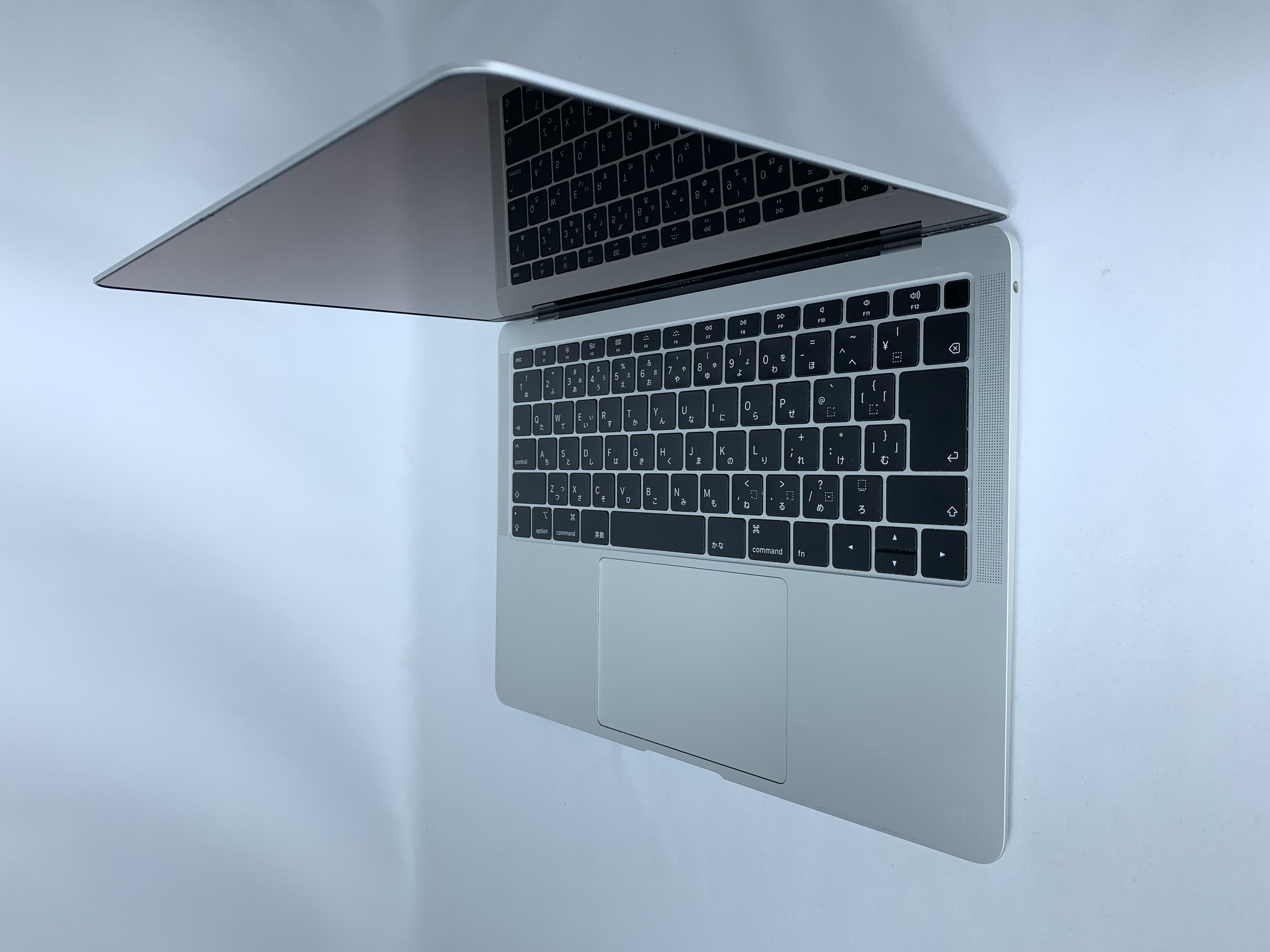 【中古：Bランク】Apple MacBook Air (2019) Retinaディスプレイ 1600/13.3 MVFL2J/A [シルバー]【30日返金保証】