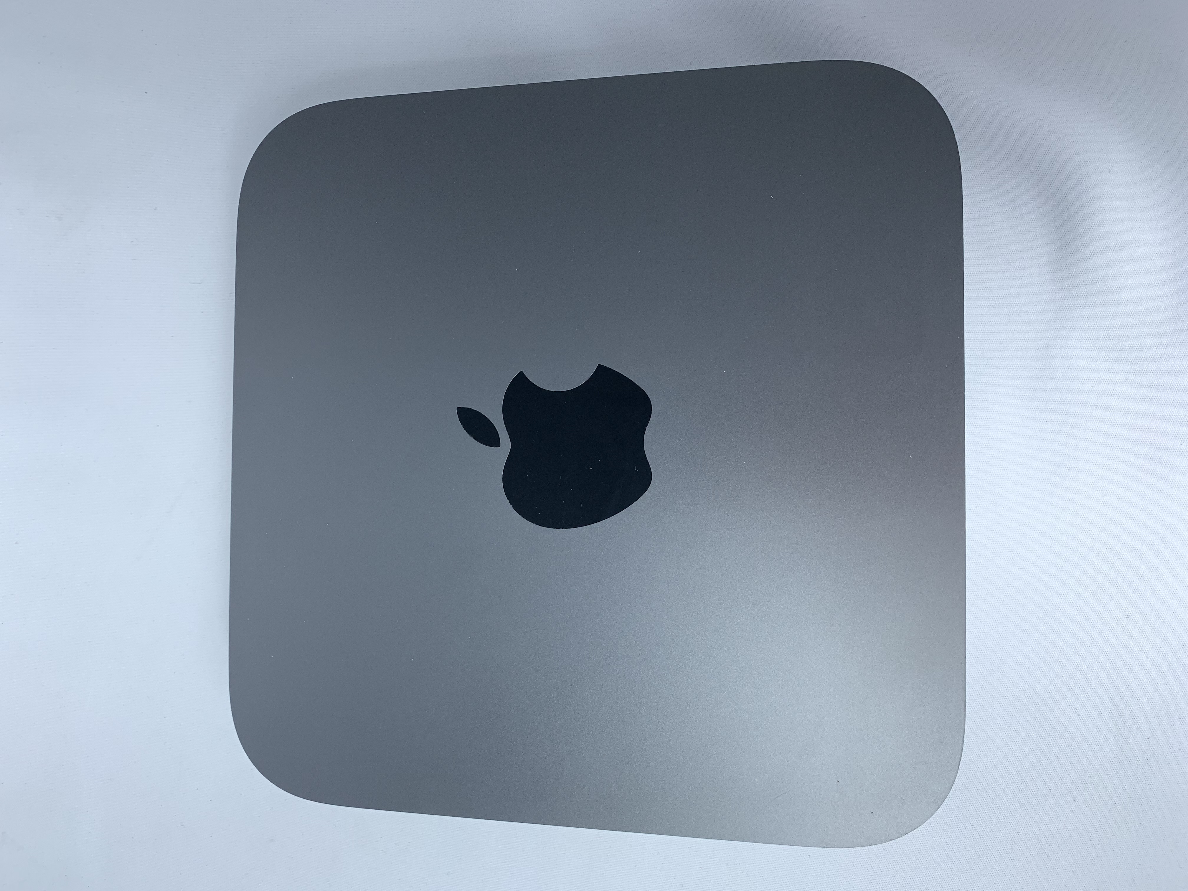 【中古：Bランク】Apple Mac mini(2018)256GB MRTT2J/A [3000 スペースグレイ]【30日返金保証】