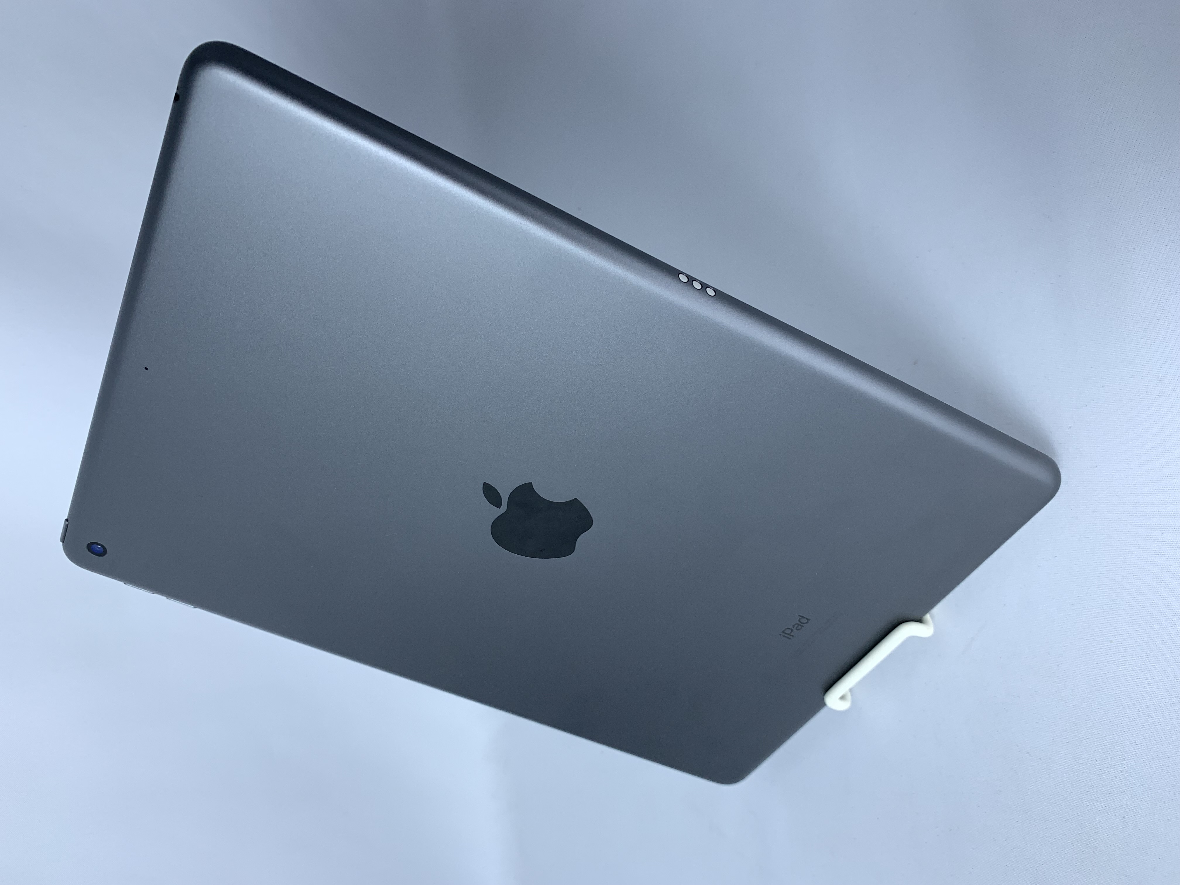 【中古：Cランク】【画面キズあり】Apple iPad 10.2インチ(2019) Wi-Fiモデル 32GB スペースグレイ MW742J/A【30日返金保証】