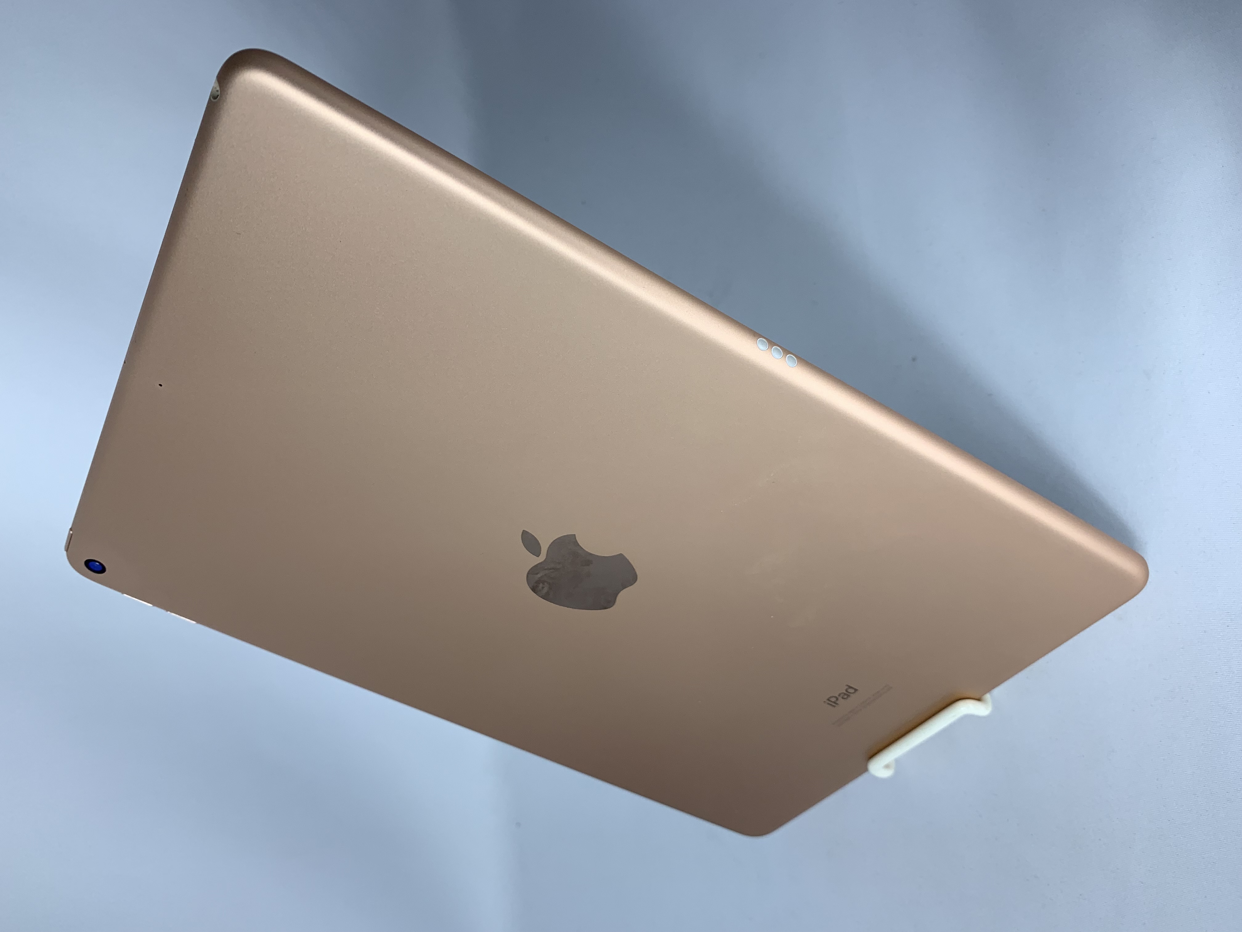 【中古：Bランク】iPad Air 10.5 (2019) Wi-Fi 64GB ゴールド【30日返金保証】