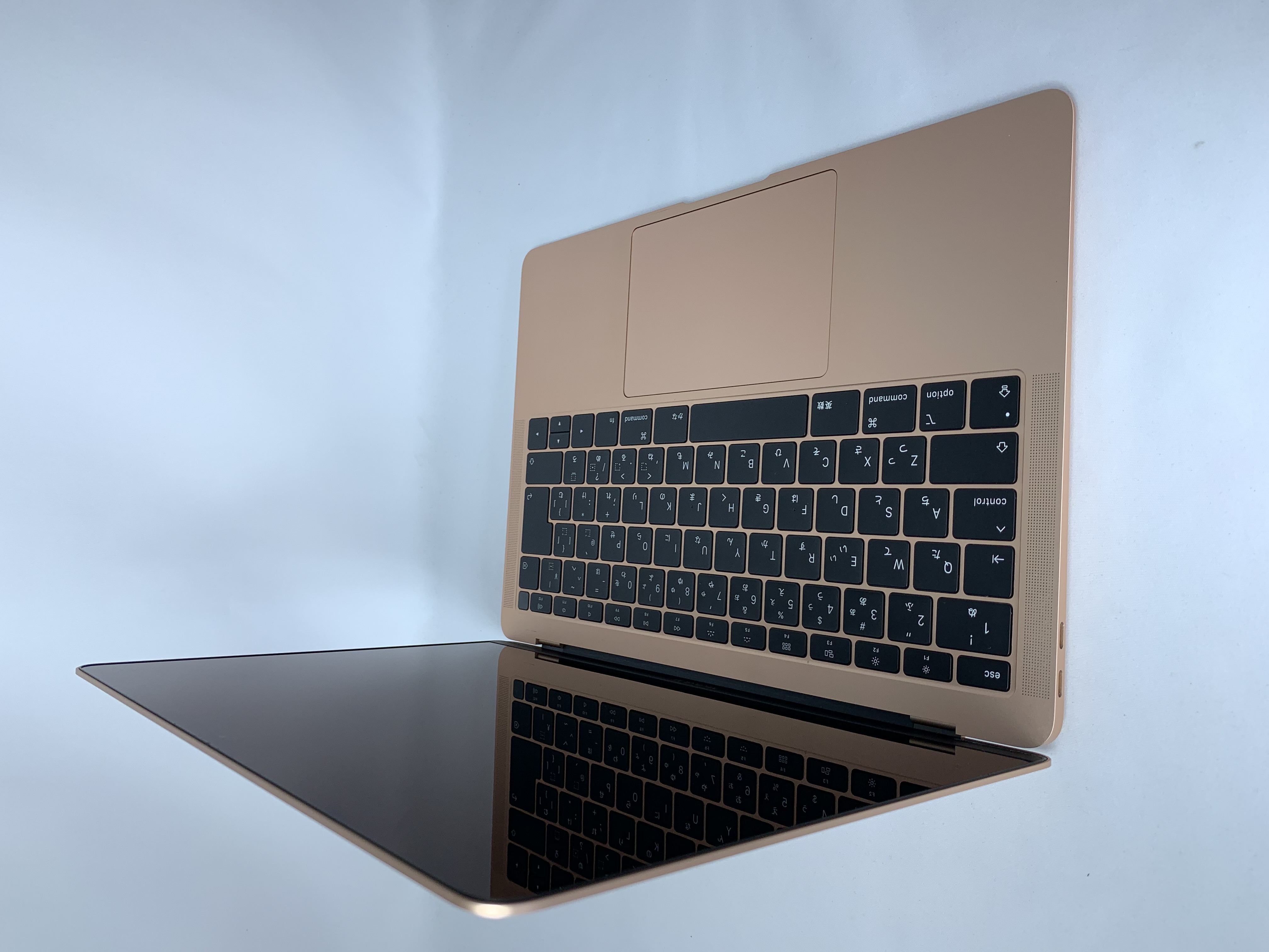 【中古：Bランク】Apple MacBook Air (2019) Retinaディスプレイ 1600/13.3 MVFM2J/A [ゴールド]【30日返金保証】