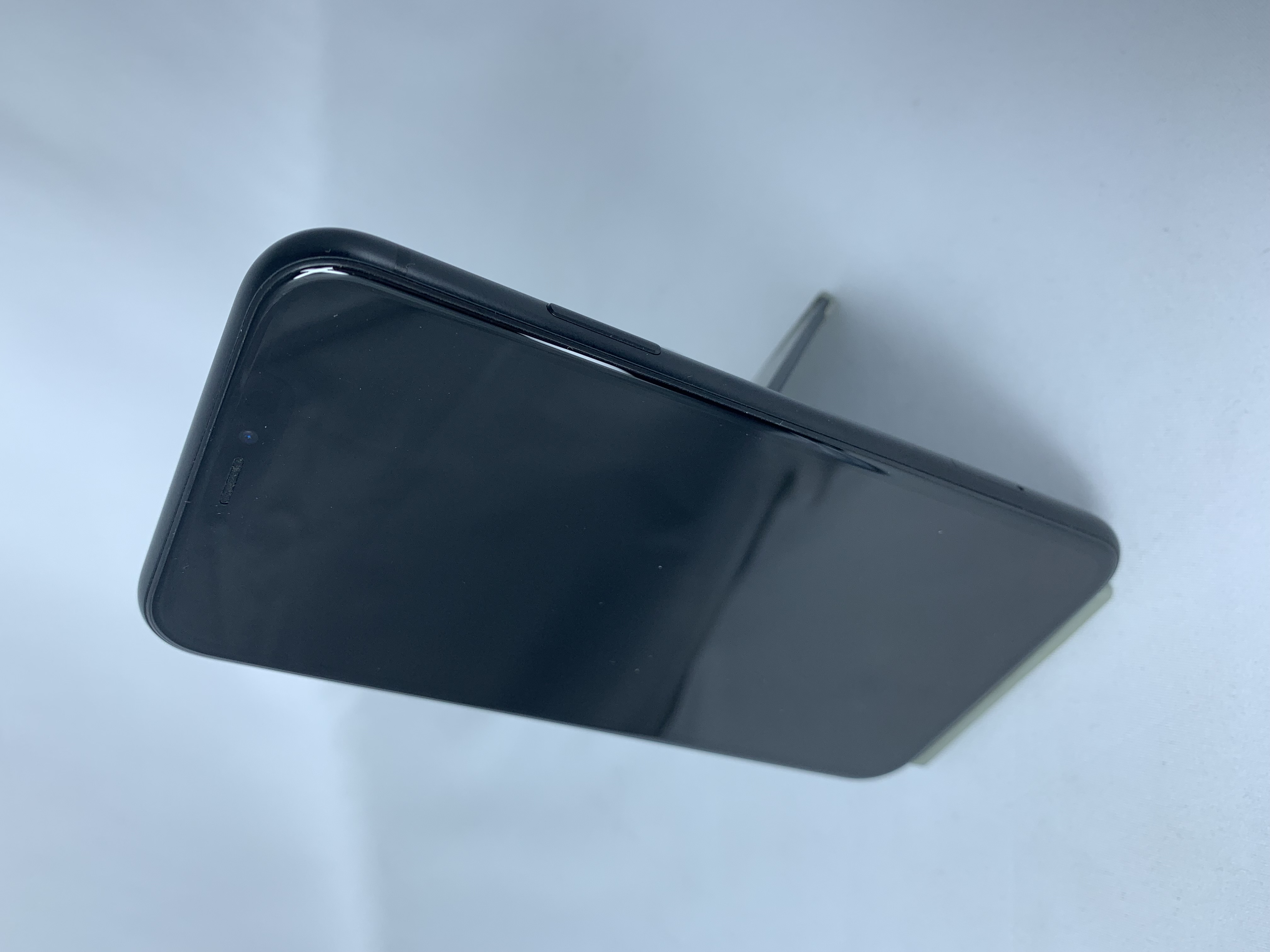 【中古：Bランク】iPhone XR 128GB ブラック simロック解除済【30日返金保証】【赤ロム保証付き】