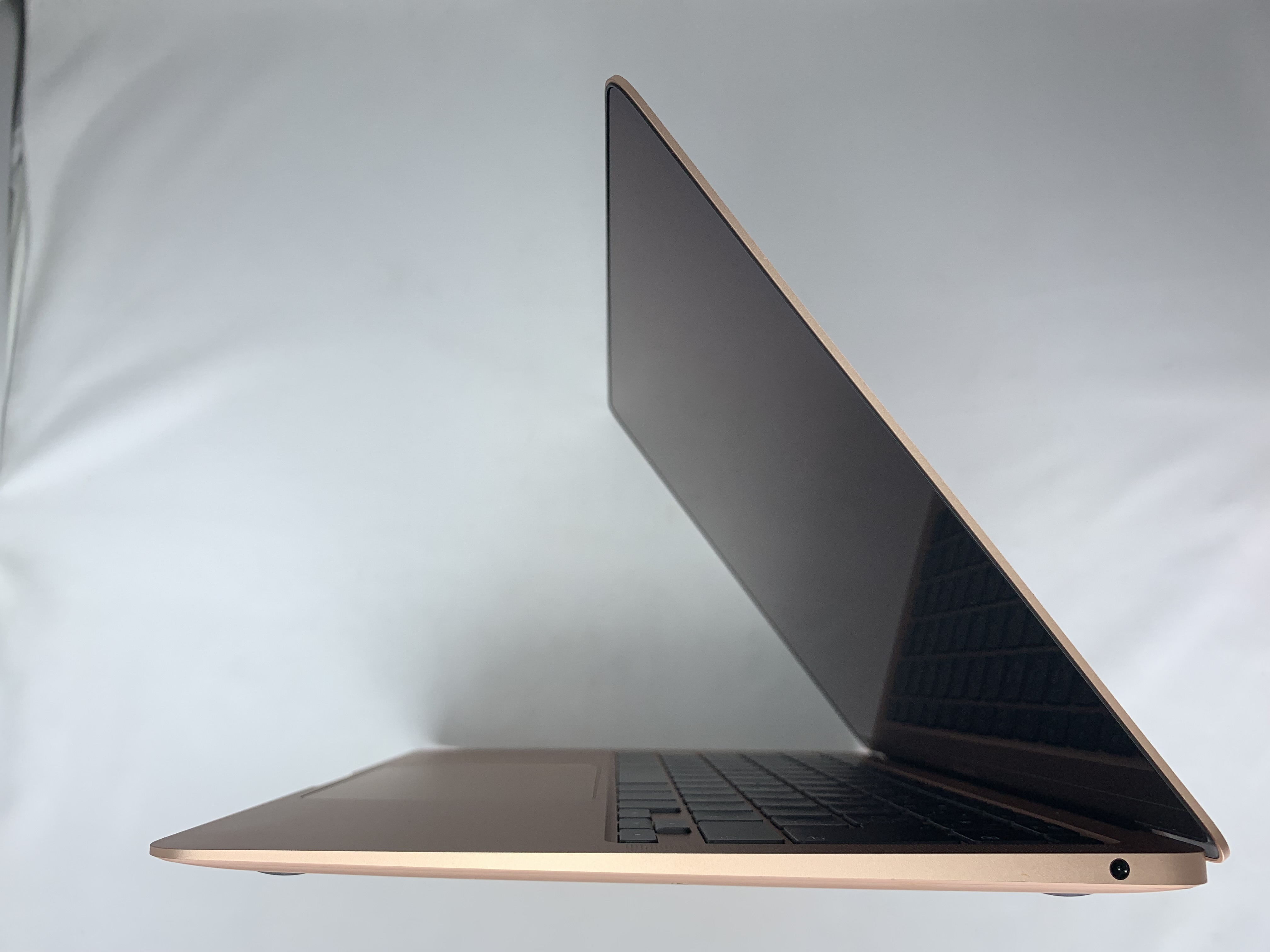 【中古：Bランク】Apple MacBook Air(2020年) 13.3インチ ゴールド MVH52J/A【30日返金保証】