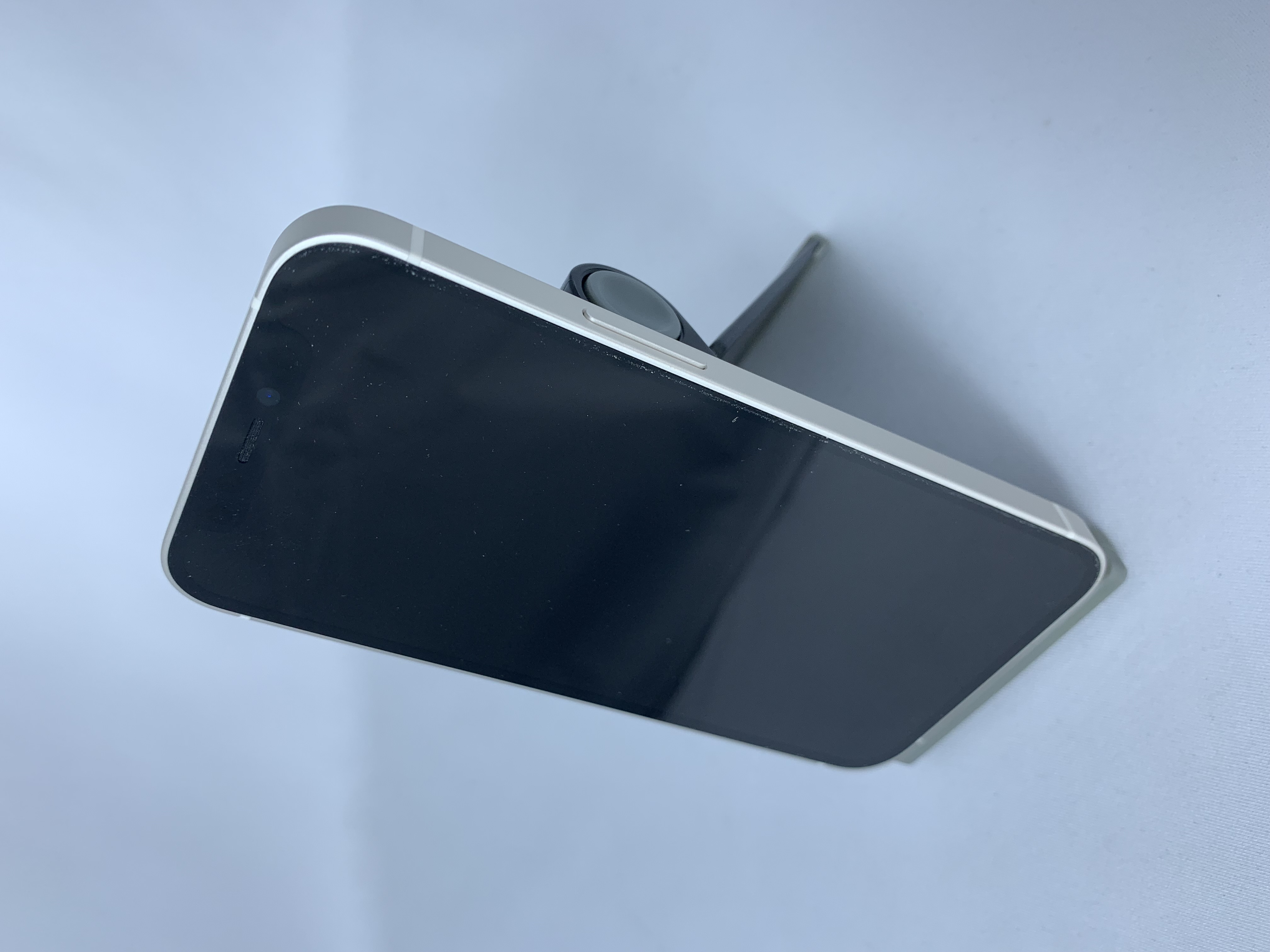 【中古：Bランク】iPhone 12 mini 128GB ホワイト simロック解除済【30日返金保証】【赤ロム保証付き】