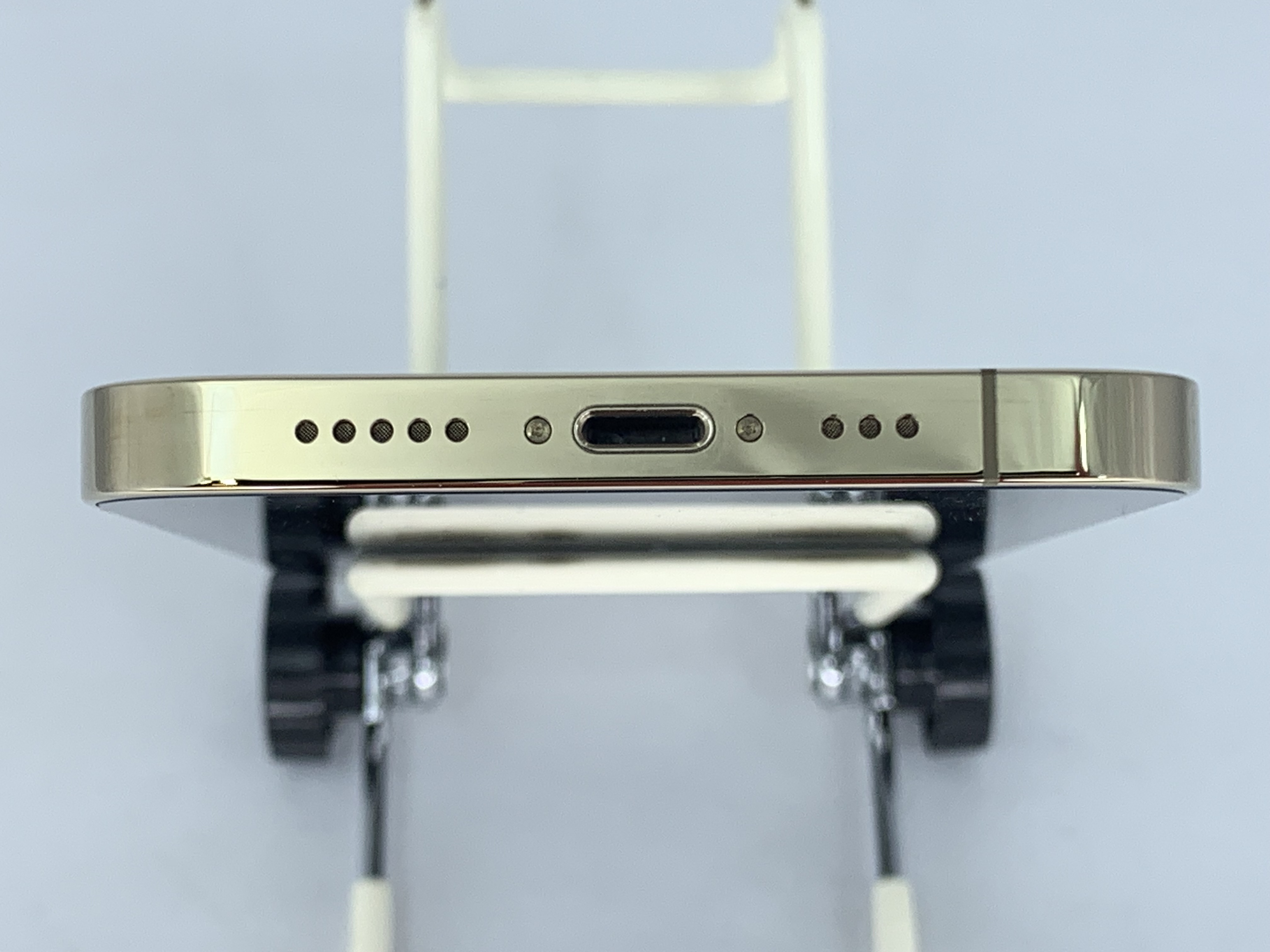 【中古：Cランク】【バッテリー劣化】iPhone 12 Pro 128GB ゴールド simロック解除済【30日返金保証】【赤ロム保証付き】