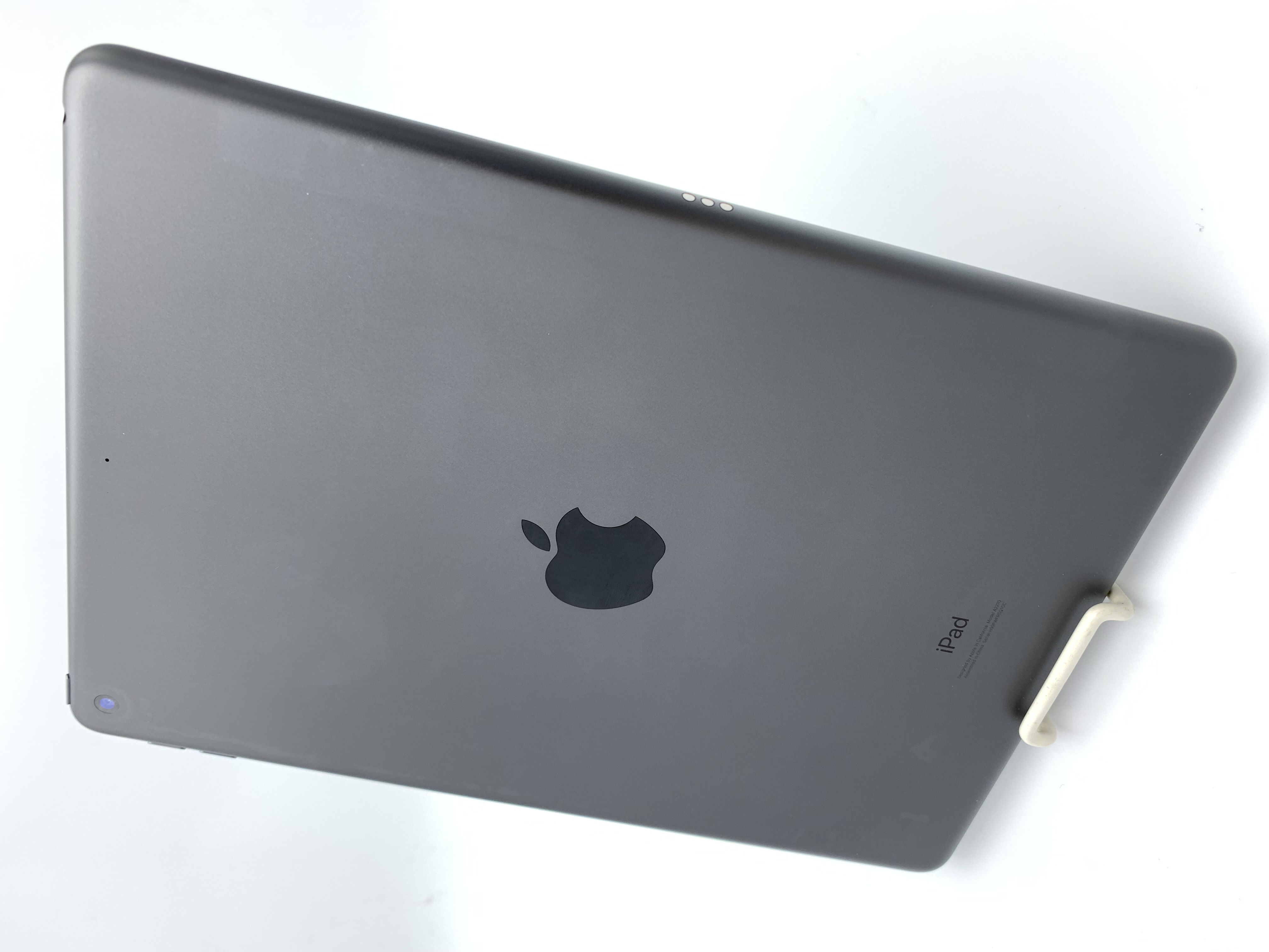 【中古：Bランク】iPad Air 10.9インチ 第4世代 Wi-Fi 64GB 2020年秋モデル MYFM2J/A [スペースグレイ]【30日返金保証】