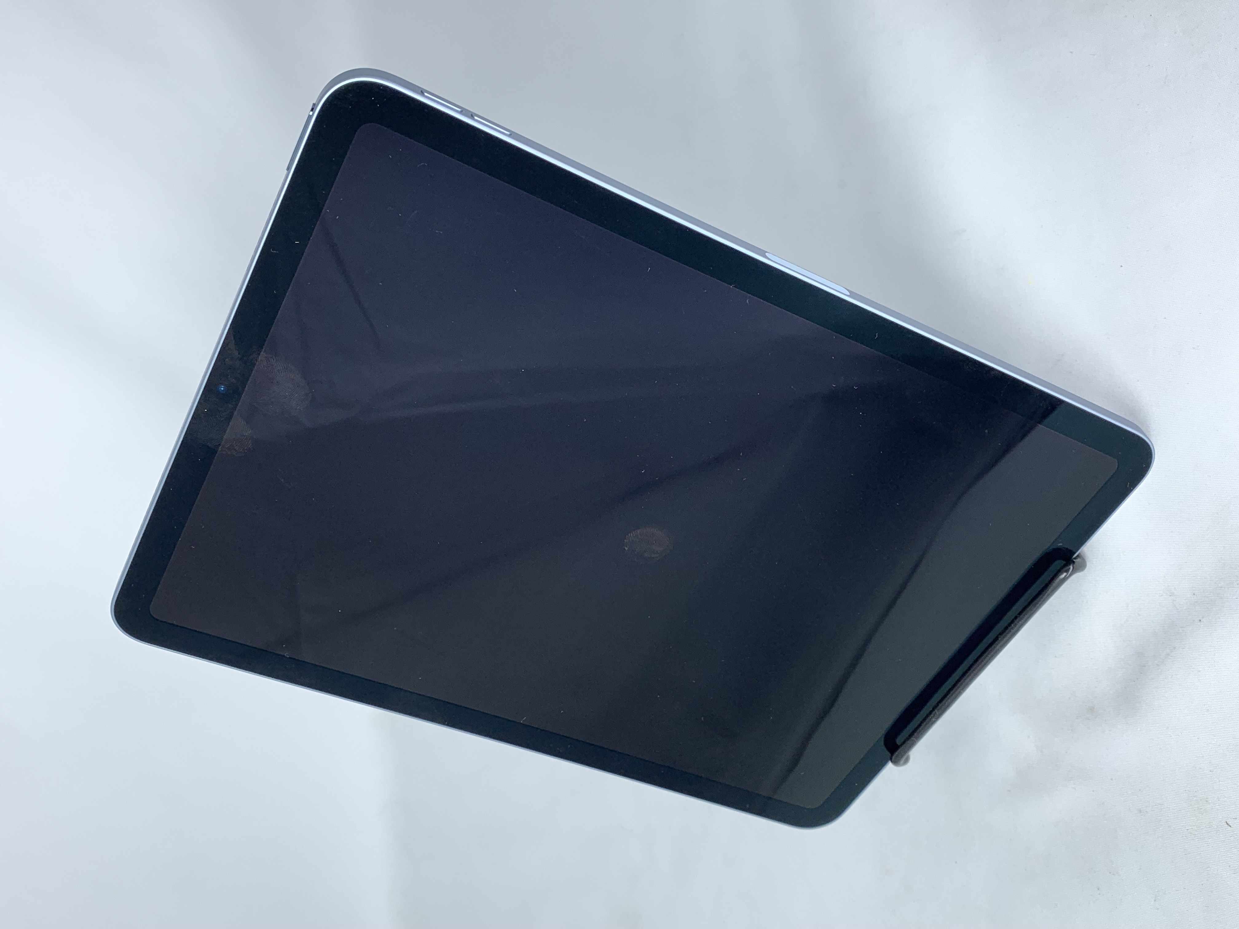 【中古：Bランク】Apple iPad Air 10.9インチ(2020) Wi-Fiモデル 256GB MYFY2J/A [スカイブルー]【30日返金保証】