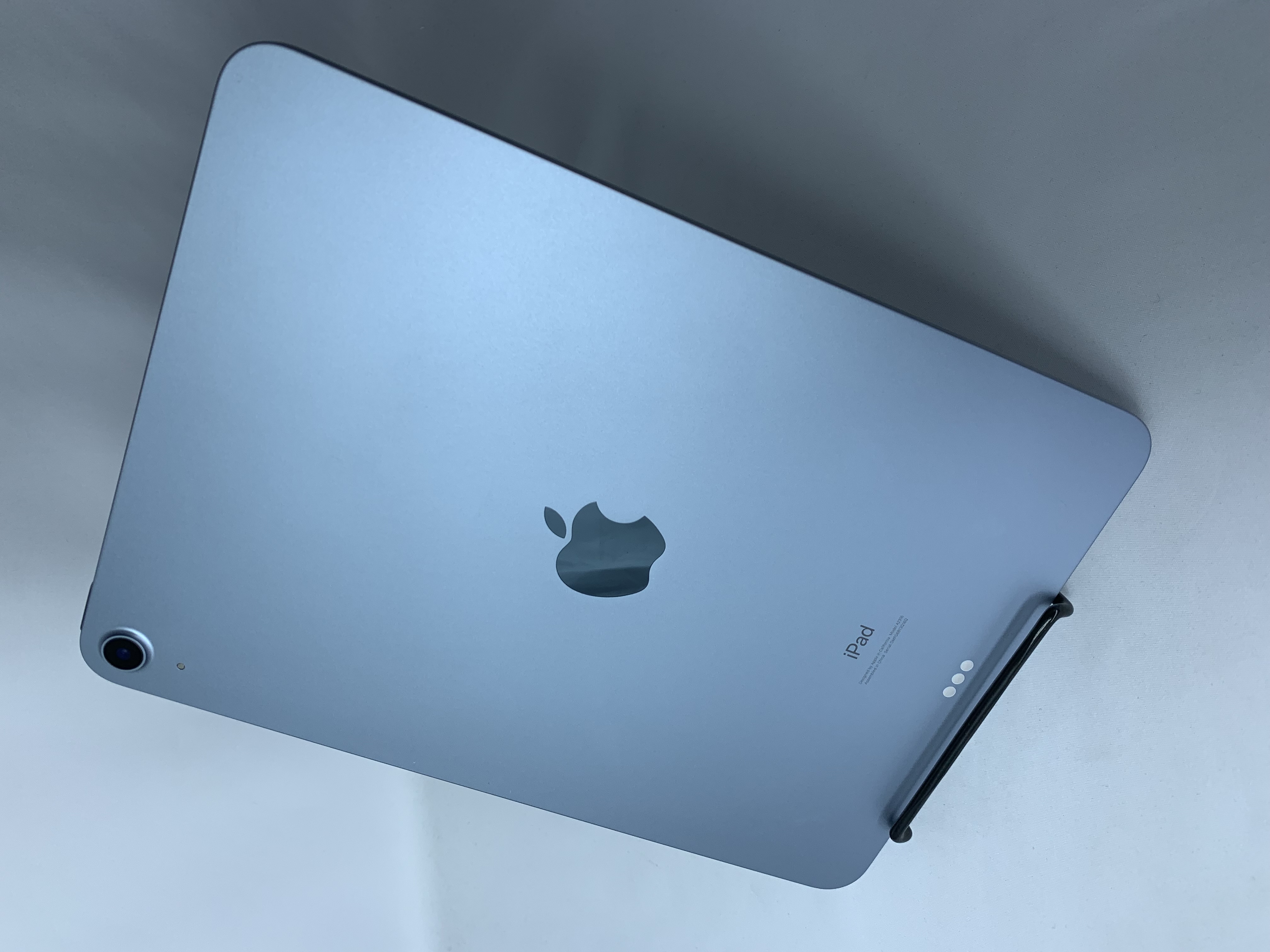 【中古：Bランク】Apple iPad Air 10.9インチ(2020) Wi-Fiモデル 64GB スカイブルー MYFQ2J/A【30日返金保証】