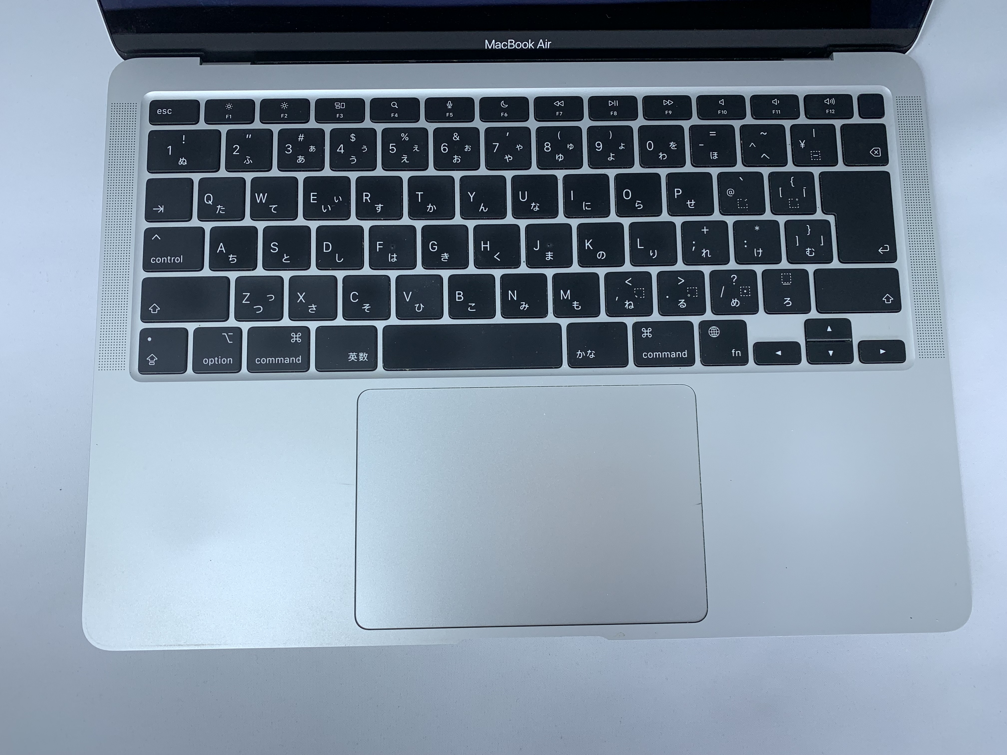 【中古：Bランク】Apple MacBook Air M1(2020年) Retinaディスプレイ 13.3インチ MGN93J/A [シルバー]【30日返金保証】