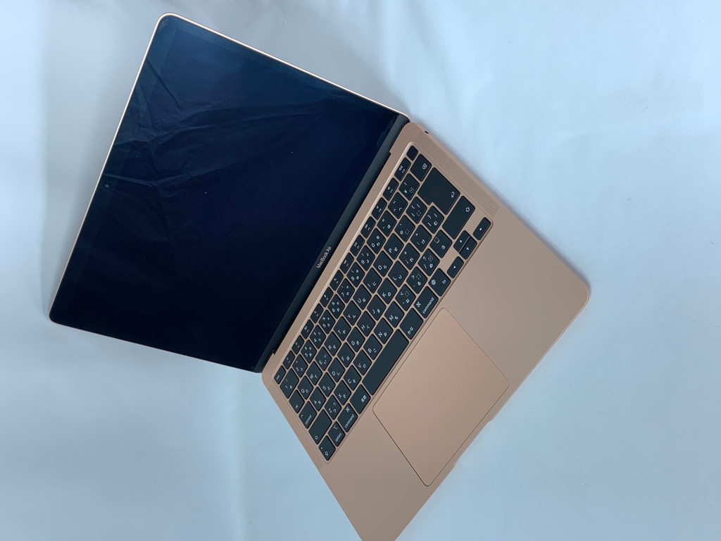 【中古：Aランク】Apple MacBook Air M1(2020年) 13.3インチ Retinaディスプレイ ゴールド MGNE3J/A【30日返金保証】