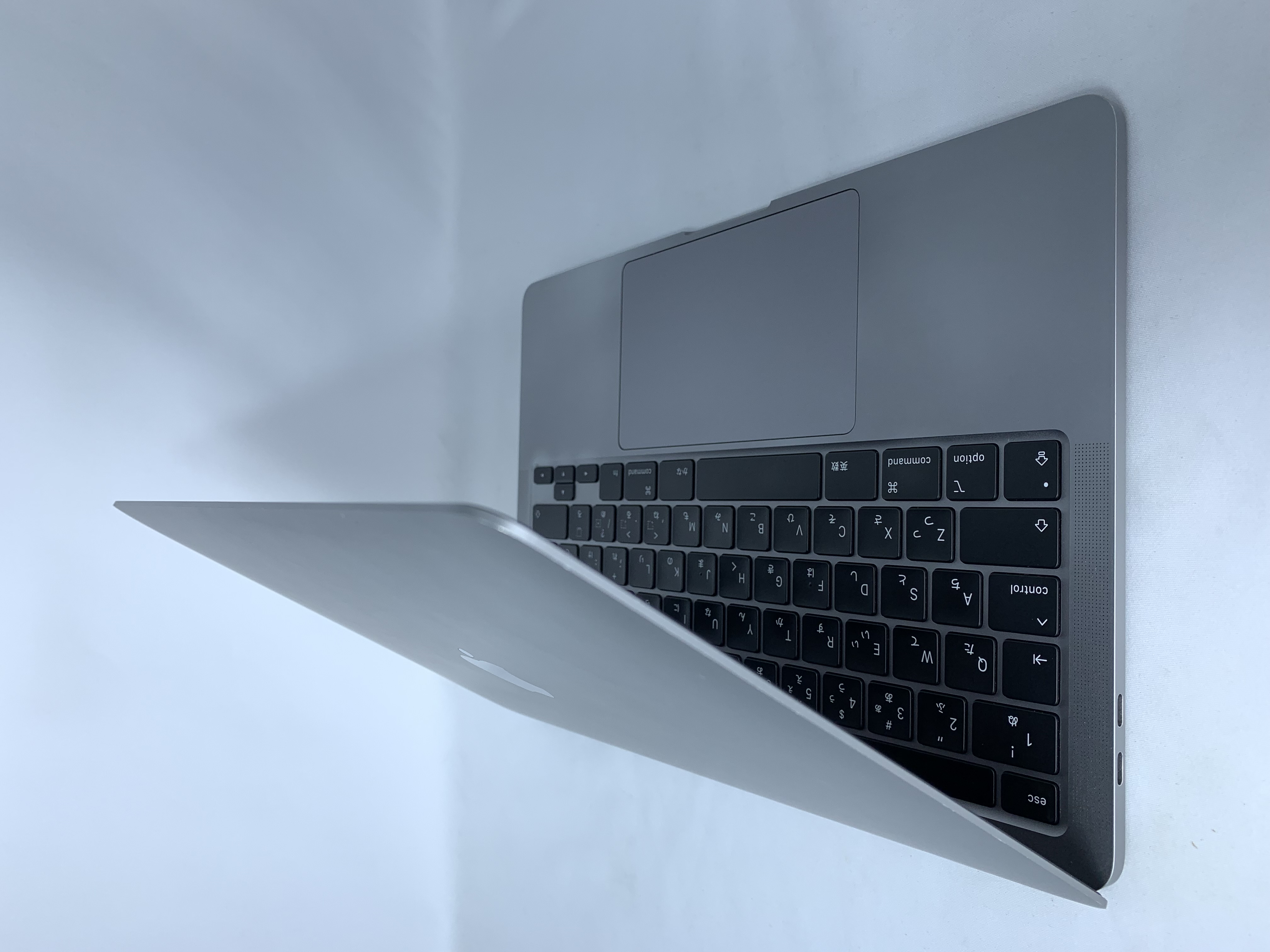 【中古：Bランク】Apple MacBook Pro Retinaディスプレイ(2020) MWP42J/A [スペースグレイ]【30日返金保証】