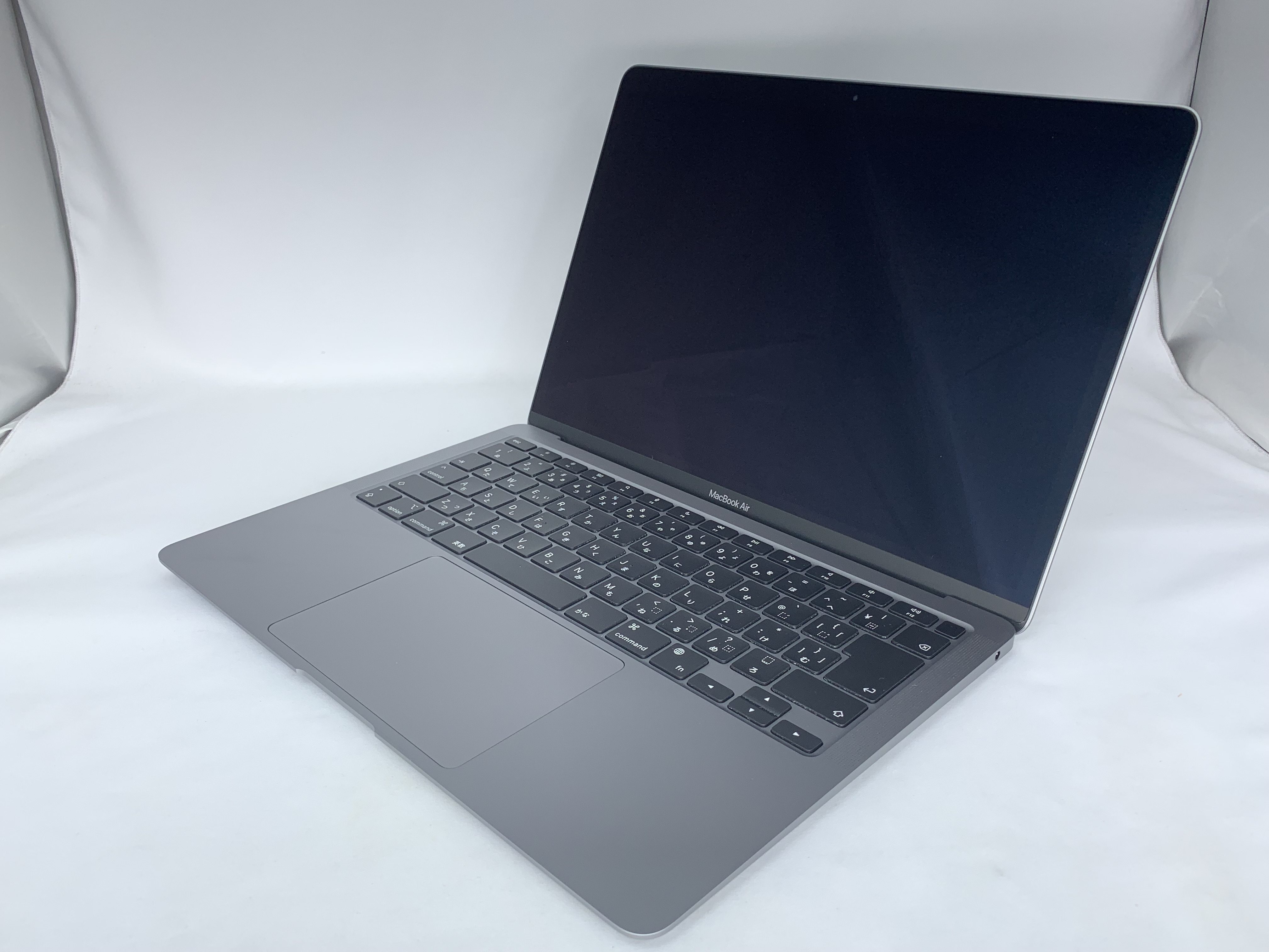 【中古：Cランク】【天板、背面キズあり】Apple MacBook Air M1 2020(13インチAir、8GB RAM512GB SSD、8コアCPU/7コアGPU) スペースグレイ)