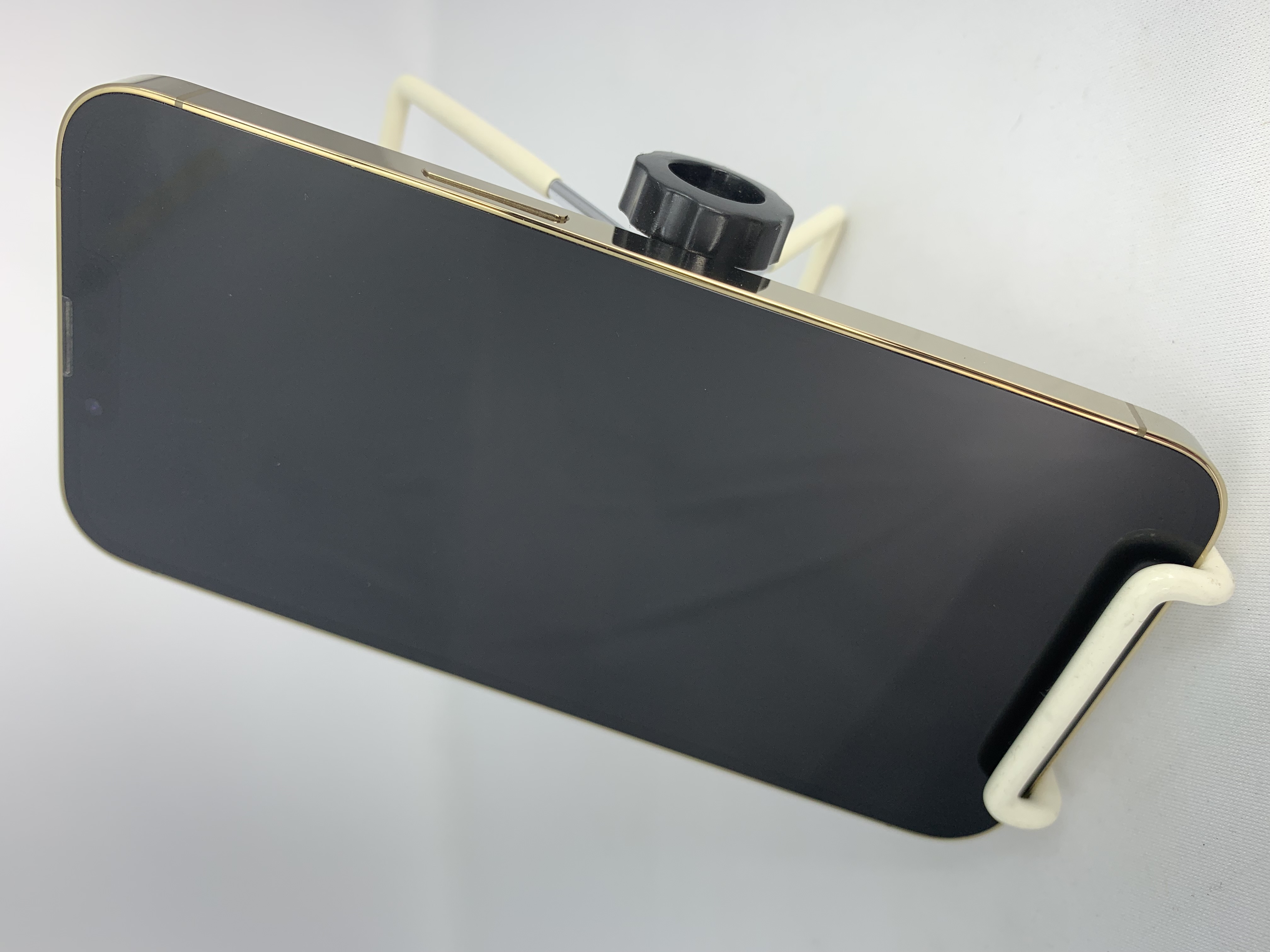 【中古：Cランク】【バッテリー劣化】iPhone 13 Pro 256GB ゴールド simロック解除済【30日返金保証】【赤ロム保証付き】