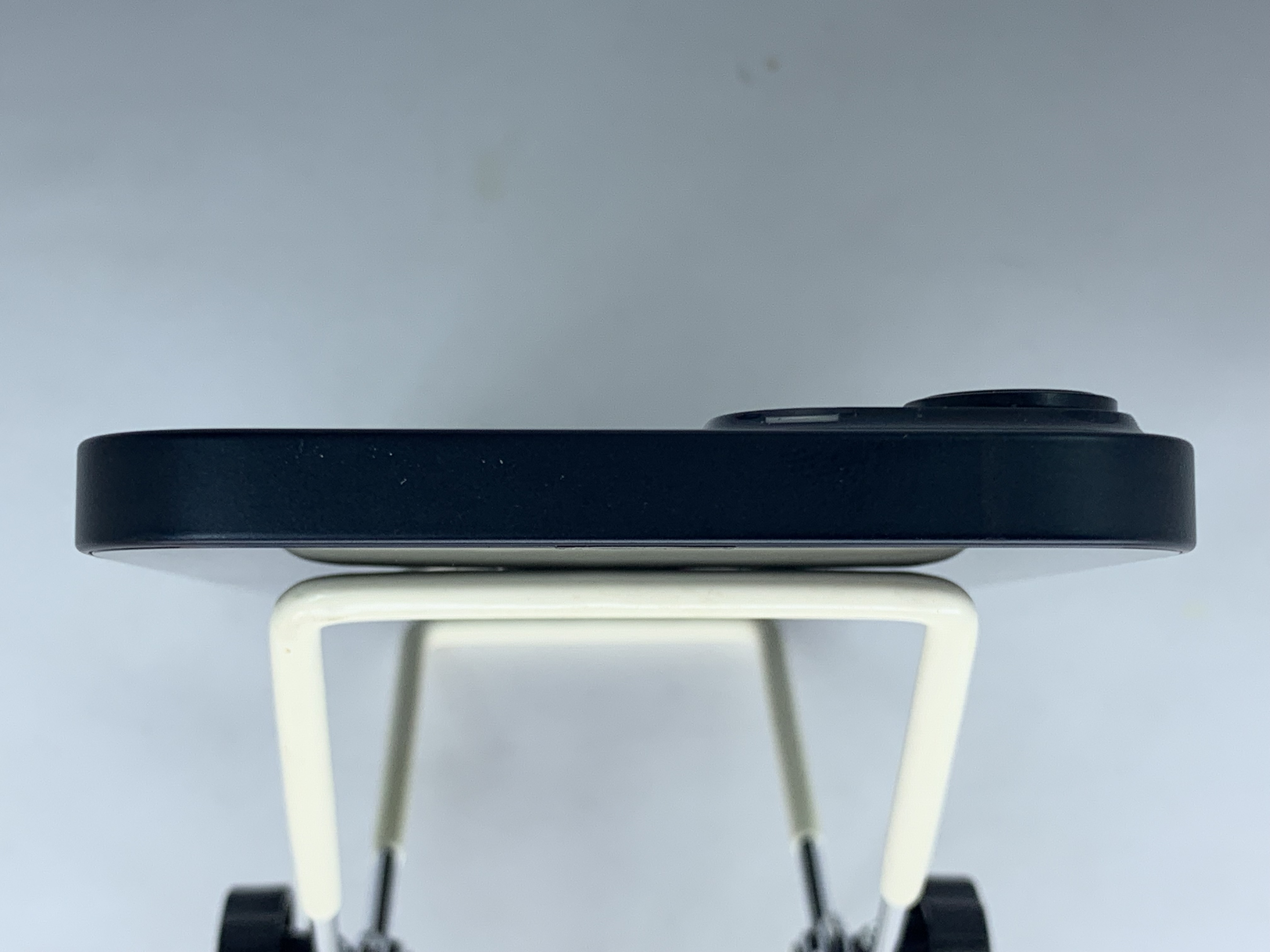 【中古：Bランク】iPhone 14 PLUS 128GB ブルー simロック解除済【30日返金保証】【赤ロム保証付き】