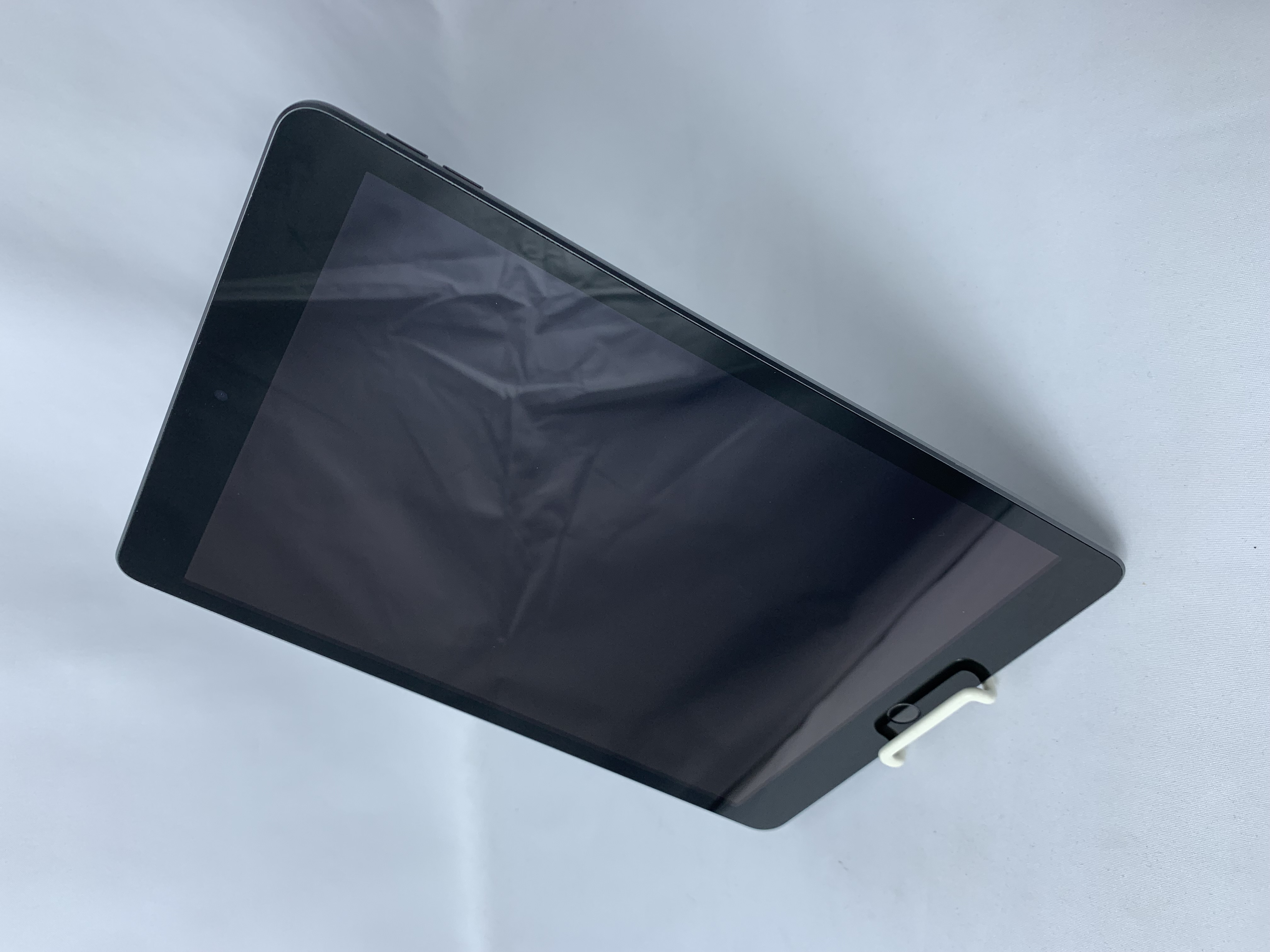 【中古：Bランク】Apple iPad 10.2インチ(2021) Wi-Fiモデル 64GB スペースグレイ MK2K3J/A【30日返金保証】