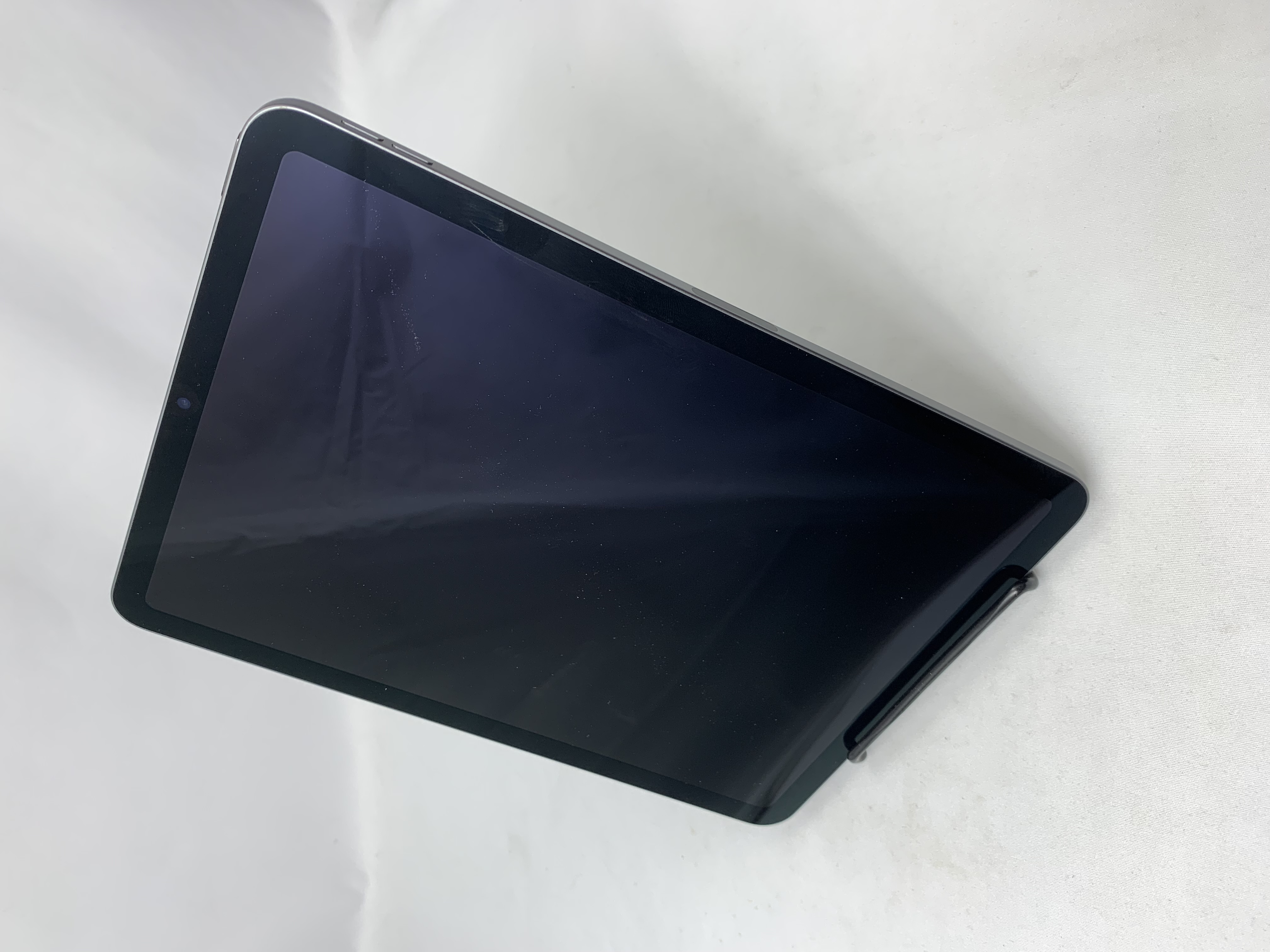 【中古：Bランク】Apple iPad Air 10.9インチ(2022) Wi-Fiモデル 64GB MM9C3J/A スペースグレイ【30日返金保証】