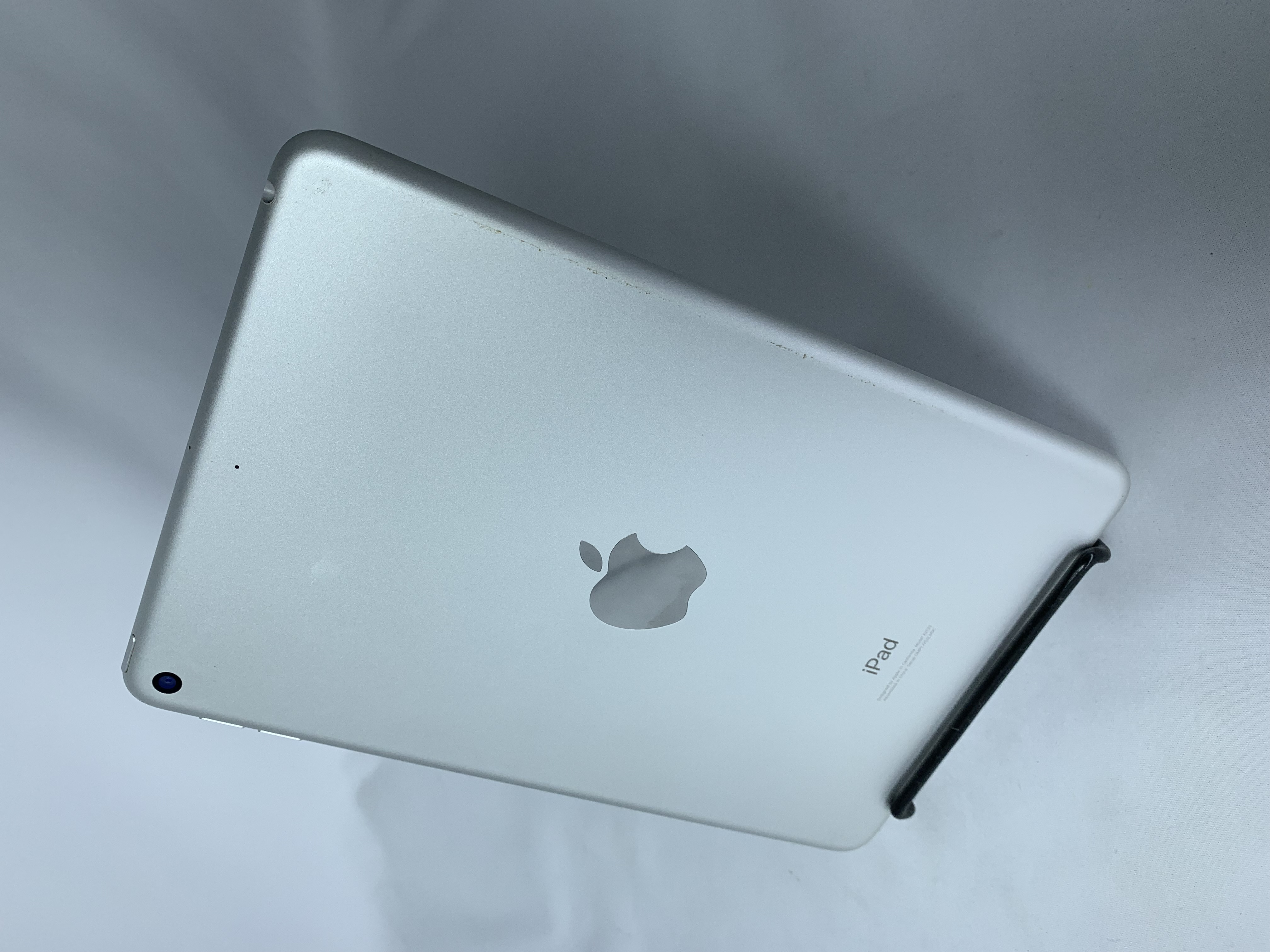 【中古：Bランク】Apple iPad mini 7.9インチ(2019) Wi-Fiモデル 256GB シルバー MUU52J/A【30日返金保証】F IPADMINI(2019) WIFI 256GB SV MUU52J/A