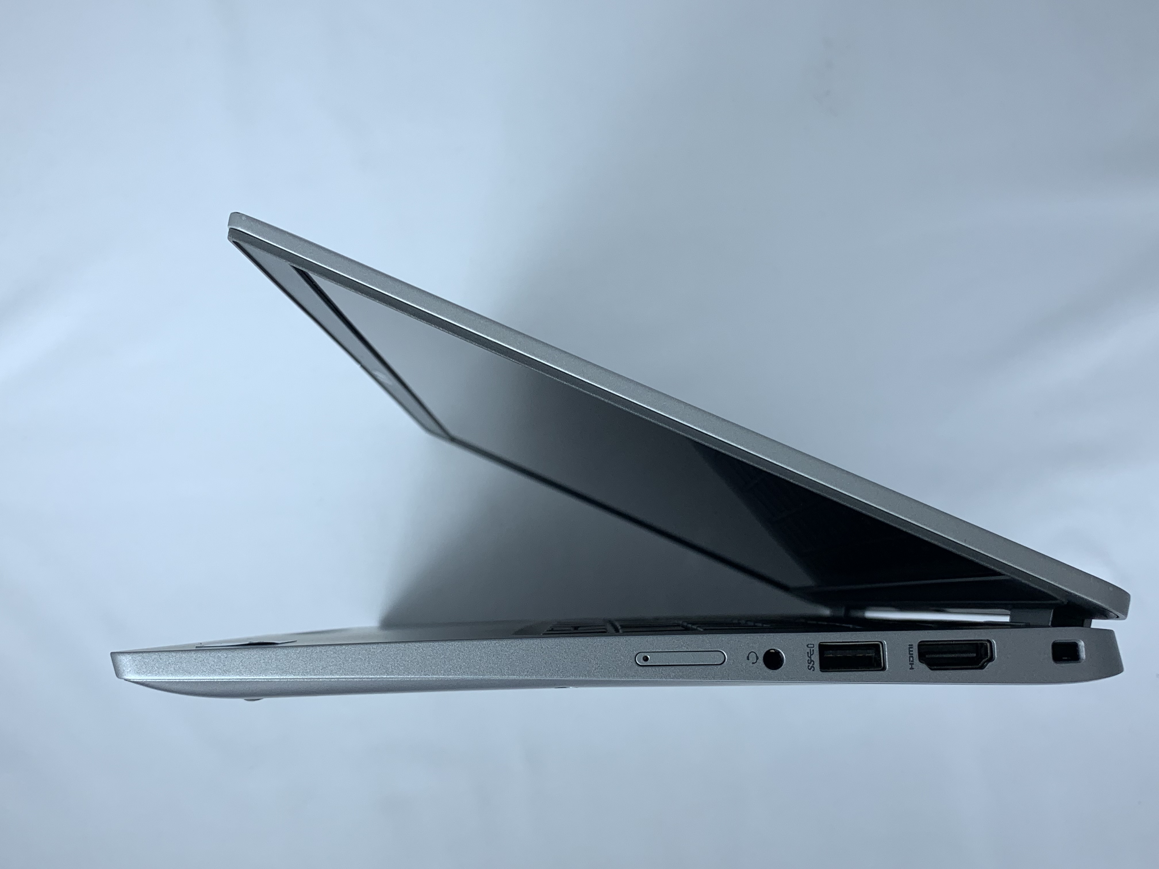 【中古・整備品】DELL Latitude 5320 Windows11 Core i7 1185G7 16GBmem 256GB M.2 SSD【30日保証】