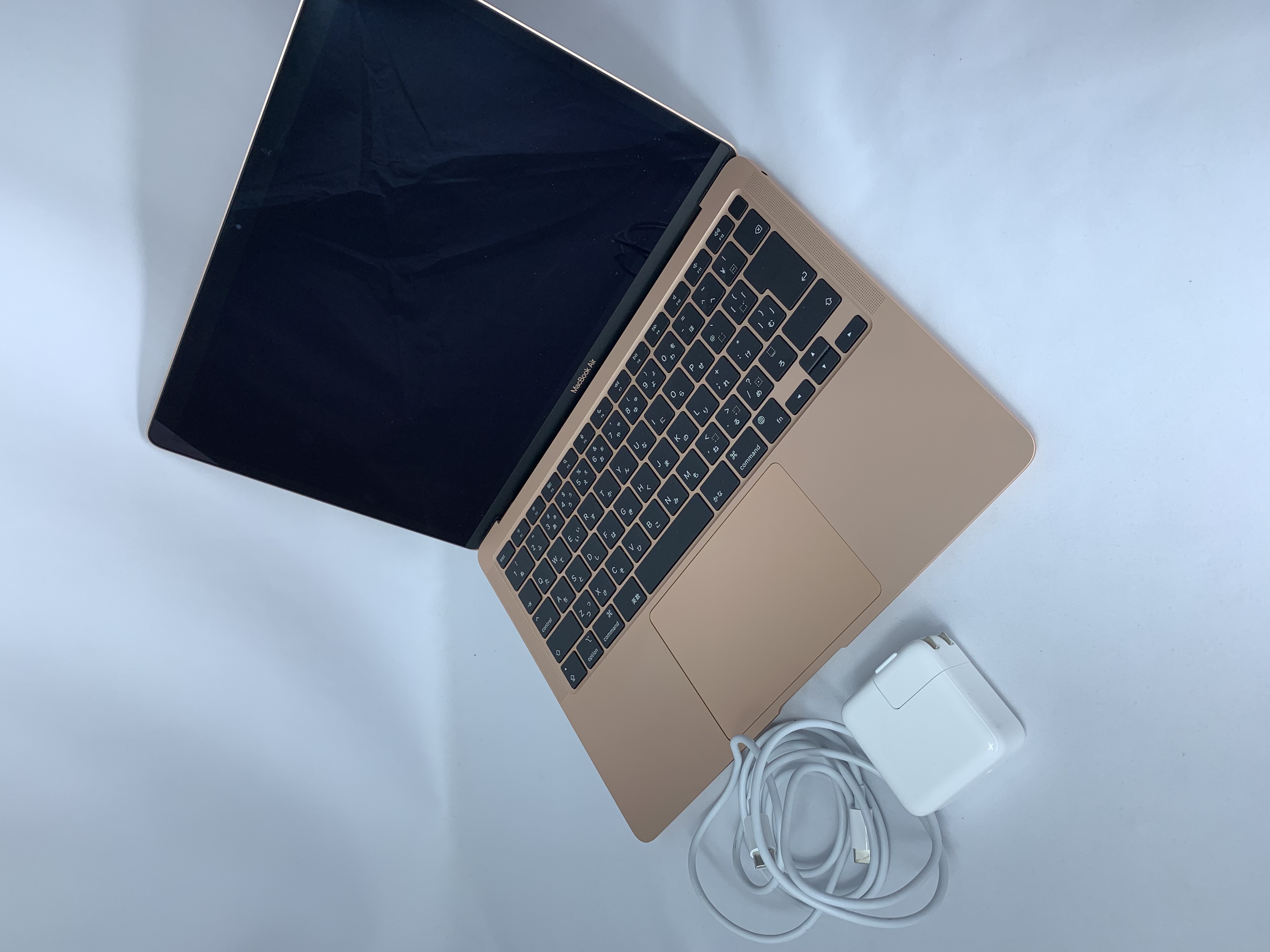 【中古：Bランク】Apple MacBook Air M1(2020) Retinaディスプレイ 13.3 MGNE3J/A [ゴールド]【30日返金保証】