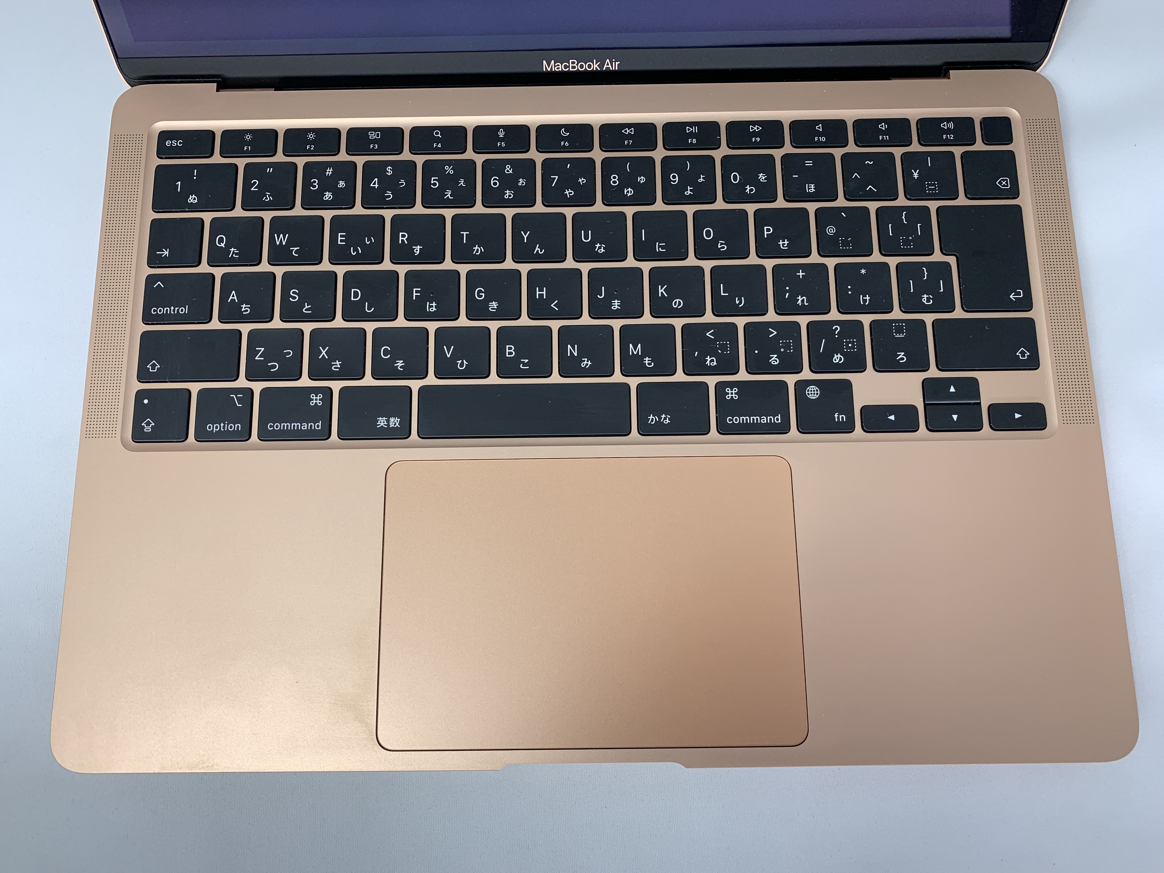 【中古：Bランク】Apple MacBook Air M1(2020) Retinaディスプレイ 13.3 MGNE3J/A [ゴールド]【30日返金保証】