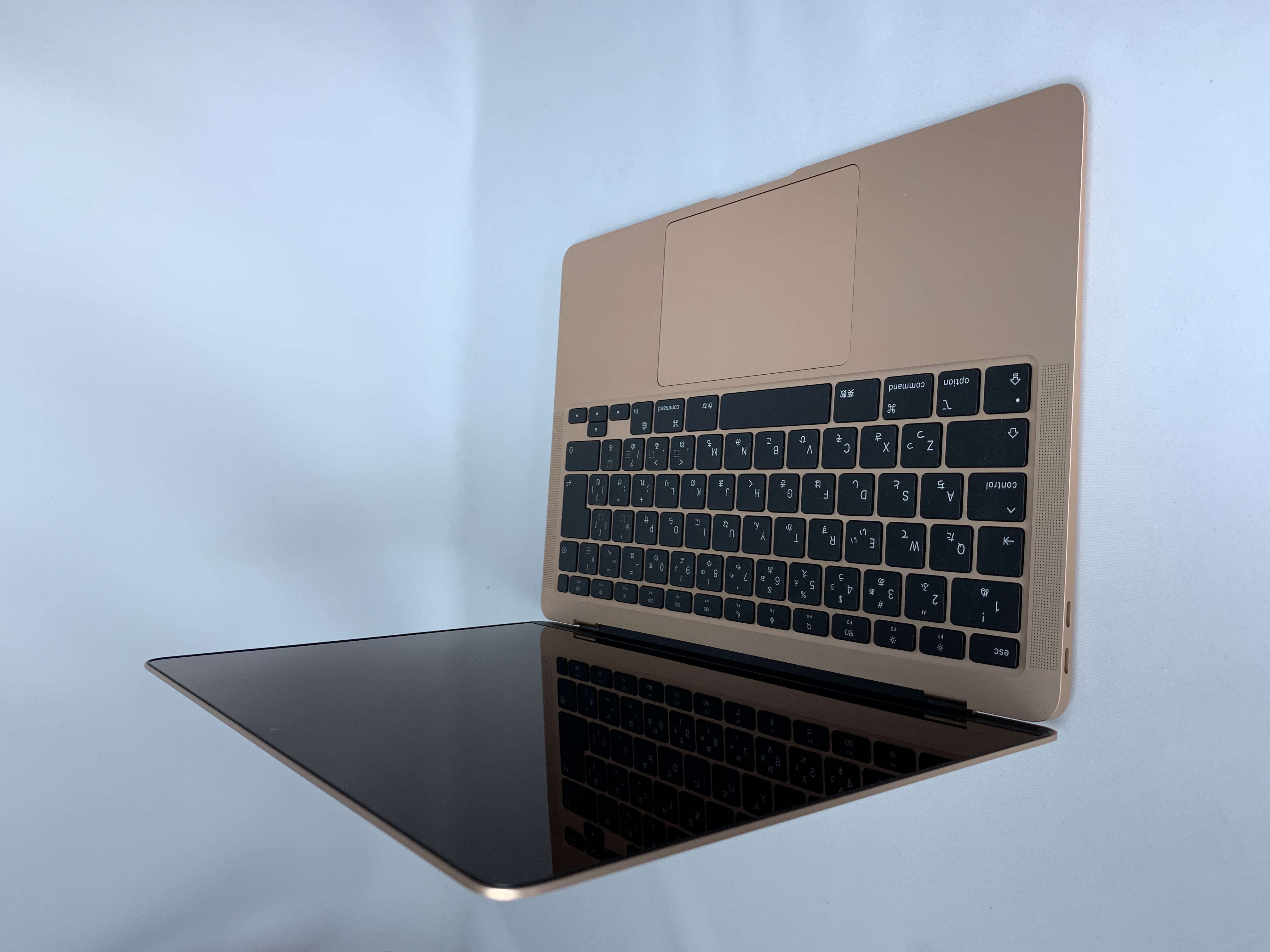 【中古：Bランク】Apple MacBook Air M1(2020) Retinaディスプレイ 13.3 MGNE3J/A [ゴールド]【30日返金保証】