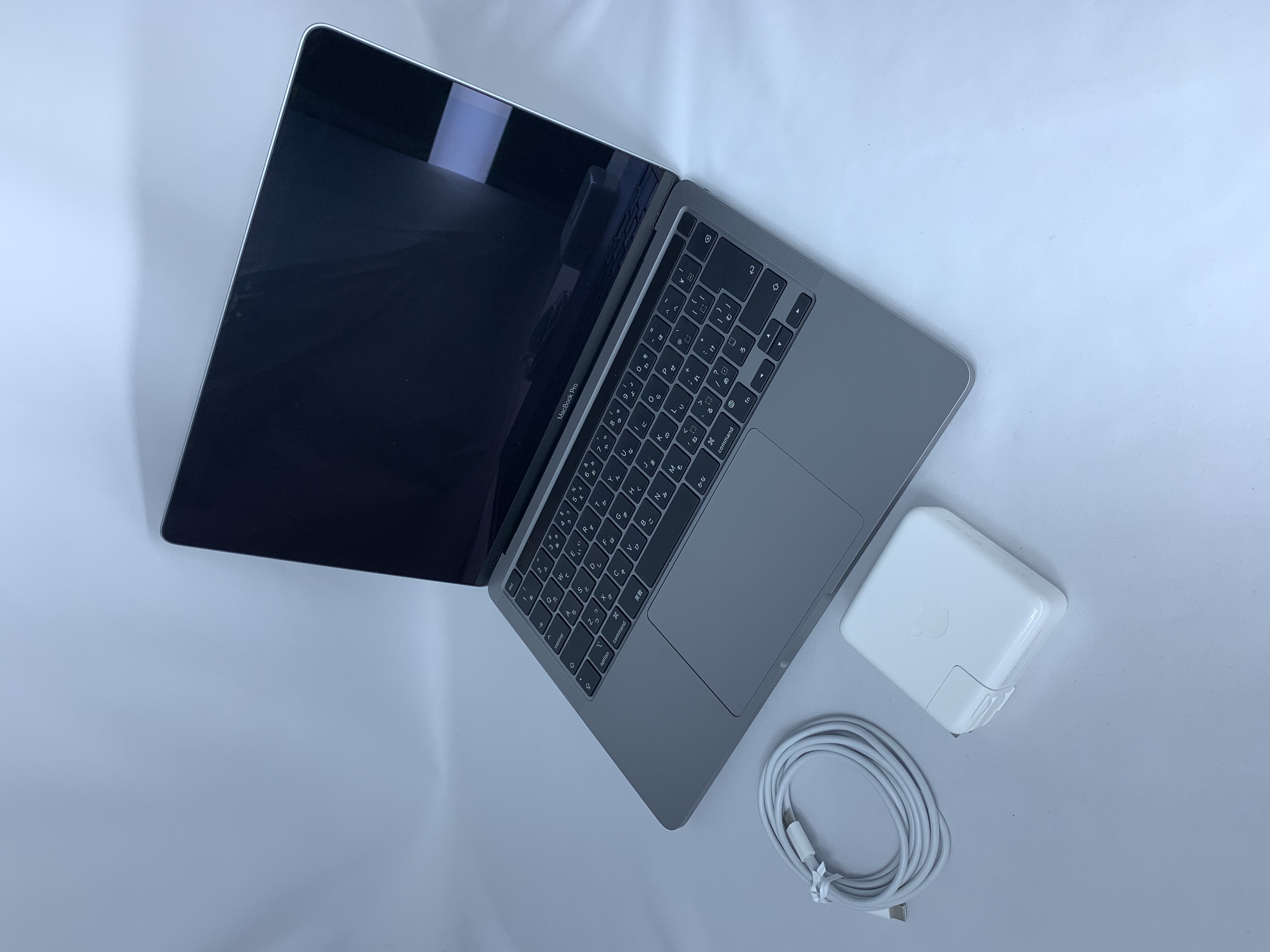 【中古：Bランク】Apple MacBook Pro M2(2022年) Retinaディスプレイ 13.3インチ MNEH3J/A [スペースグレイ]【30日返金保証】