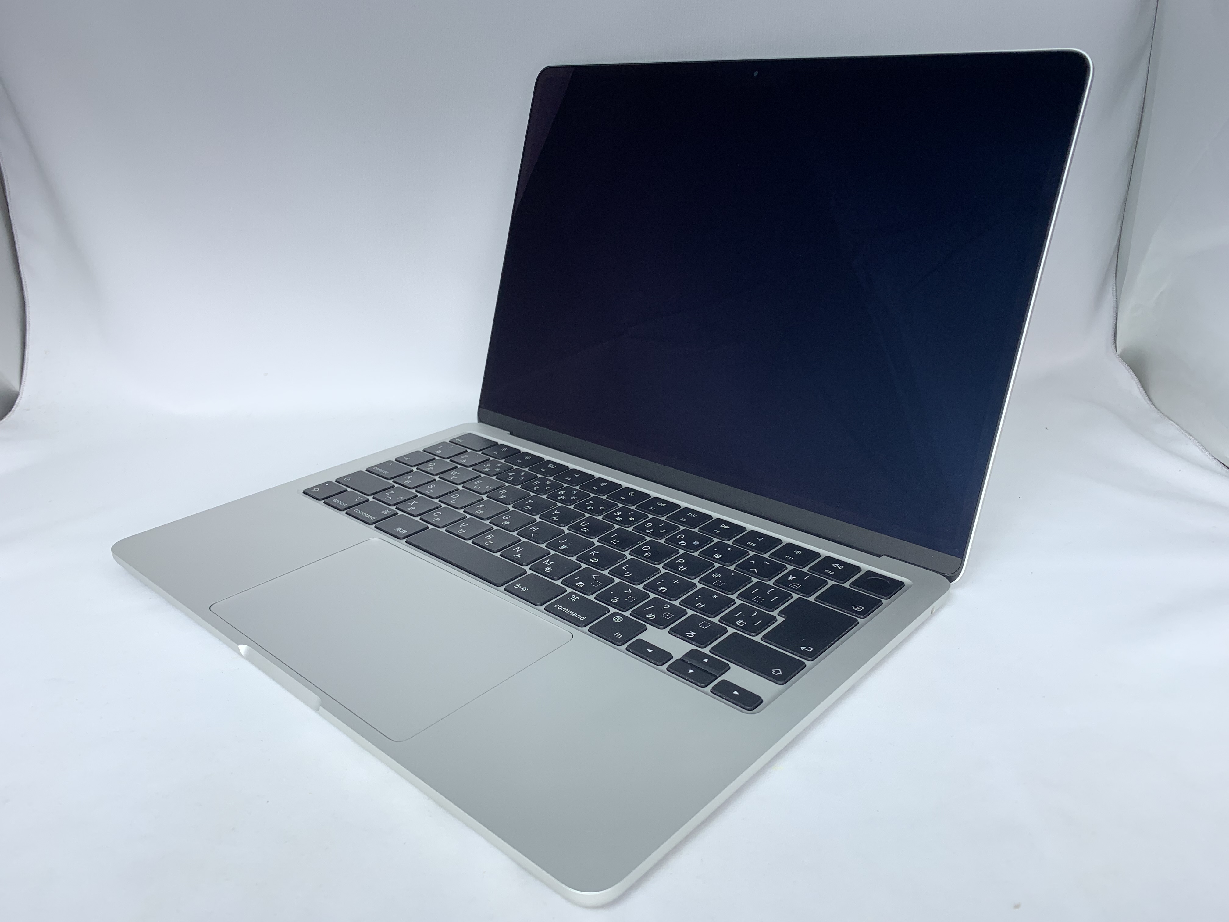【中古：Bランク】Apple MacBook Air(2022年) 13.6インチ シルバー MLXY3J/A