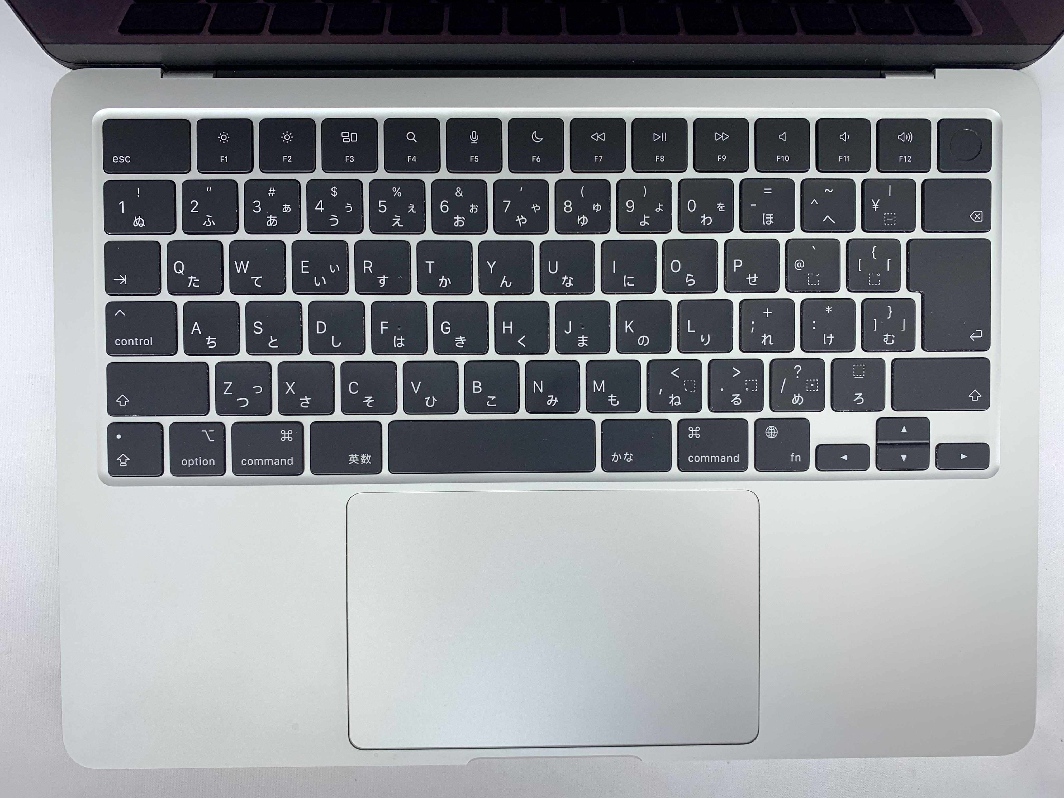 【中古：Bランク】Apple MacBook Air(2022年) 13.6インチ シルバー MLXY3J/A